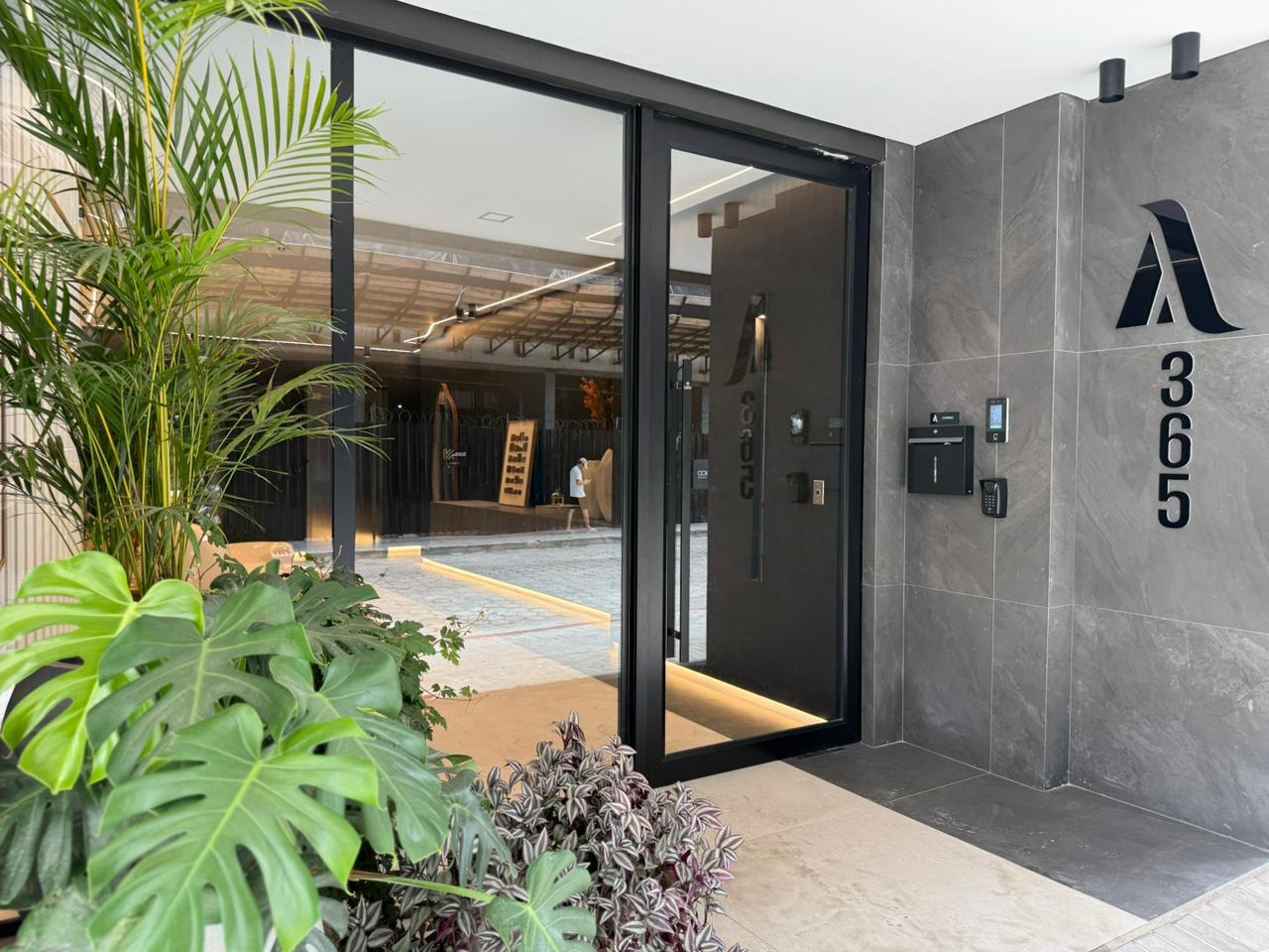  - Apartamento à venda com 69.08m² por R$ 950.000,00