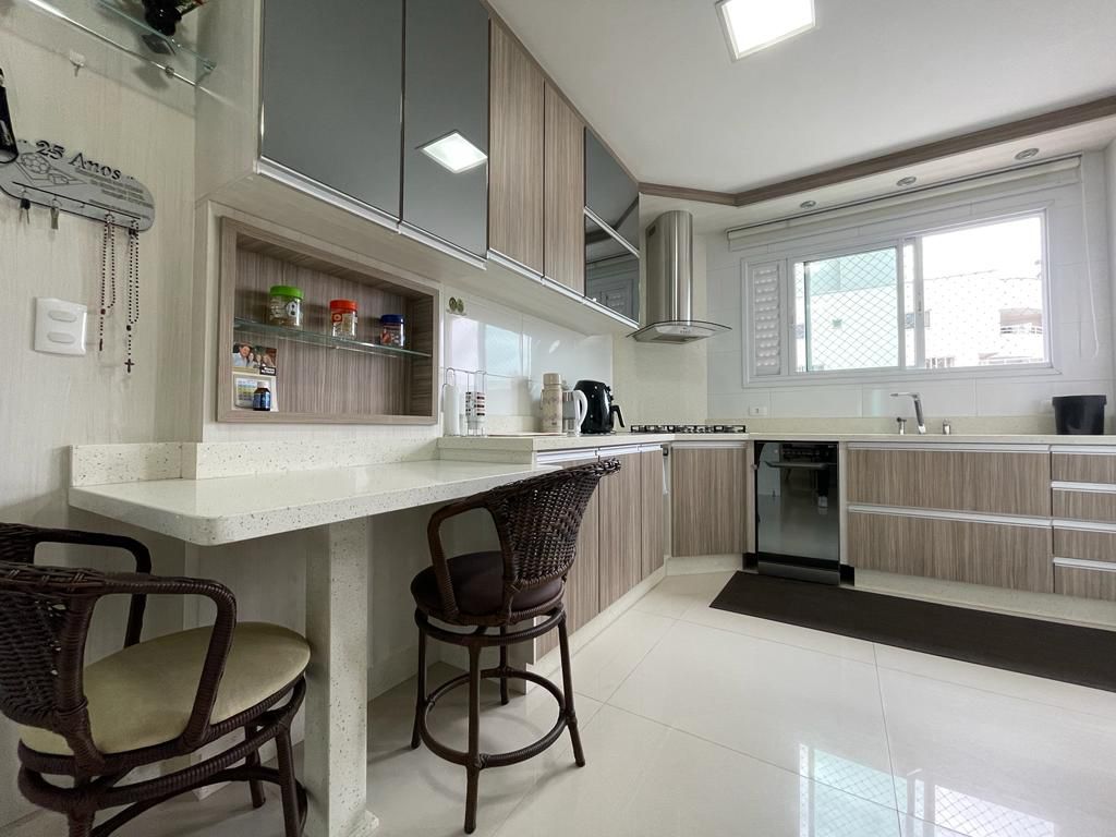 Apartamento, 4 quartos, 248 m² - Foto 13