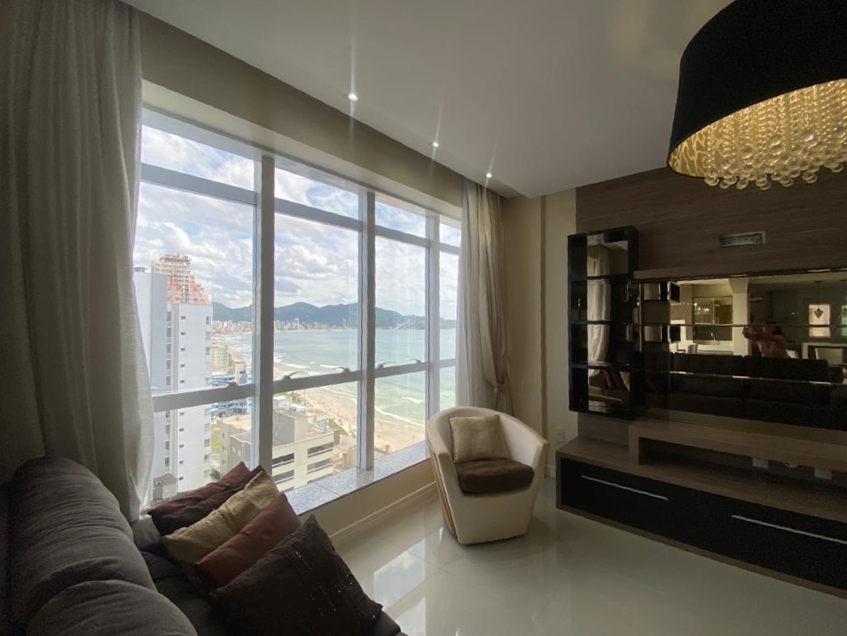  - Apartamento com vista para o mar à venda com 190m² por R$ 3.690.000,00