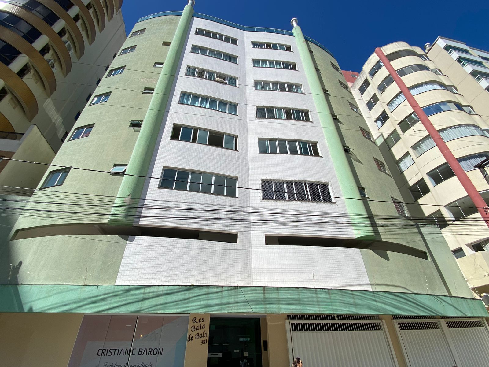 Apartamento à venda com 110m² por R$ 1.000.000,00 - Invicta Itapema - Assessoria Imobiliária