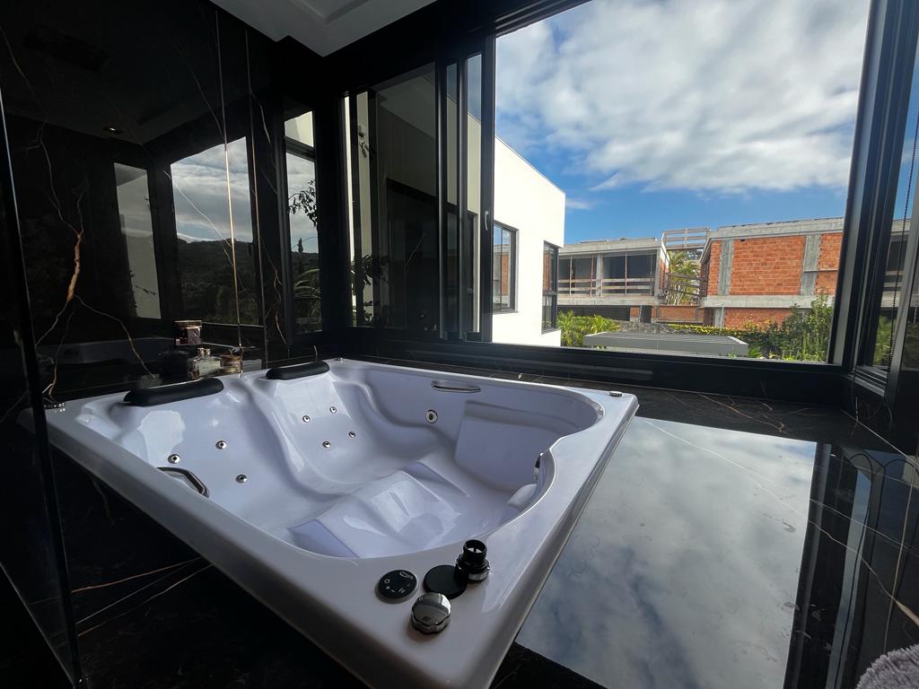Casa, 4 quartos, 650 m² - Foto 23