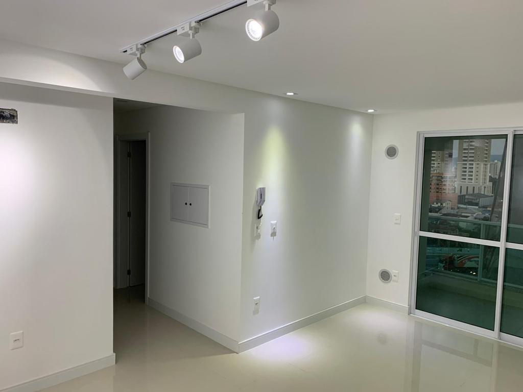  - Apartamento à venda com 70m² por R$ 830.000,00