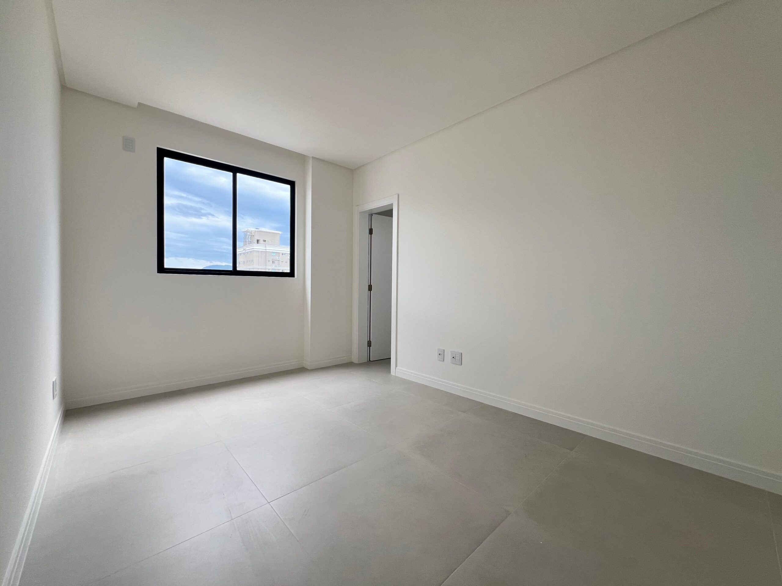  - Apartamento à venda com 118m² por R$ 1.810.000,00