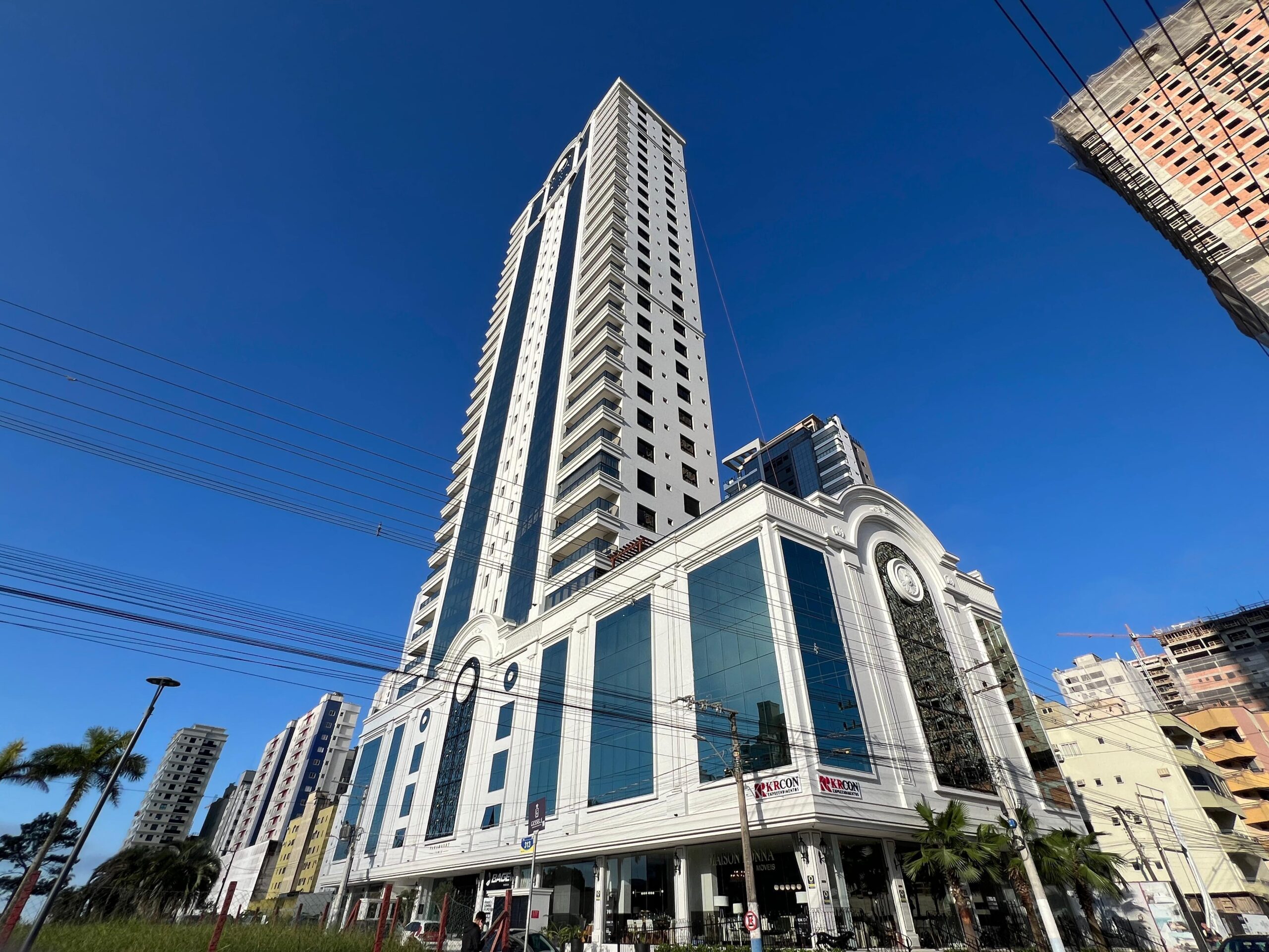 Apartamento, 4 quartos, 183 m² - Foto 1