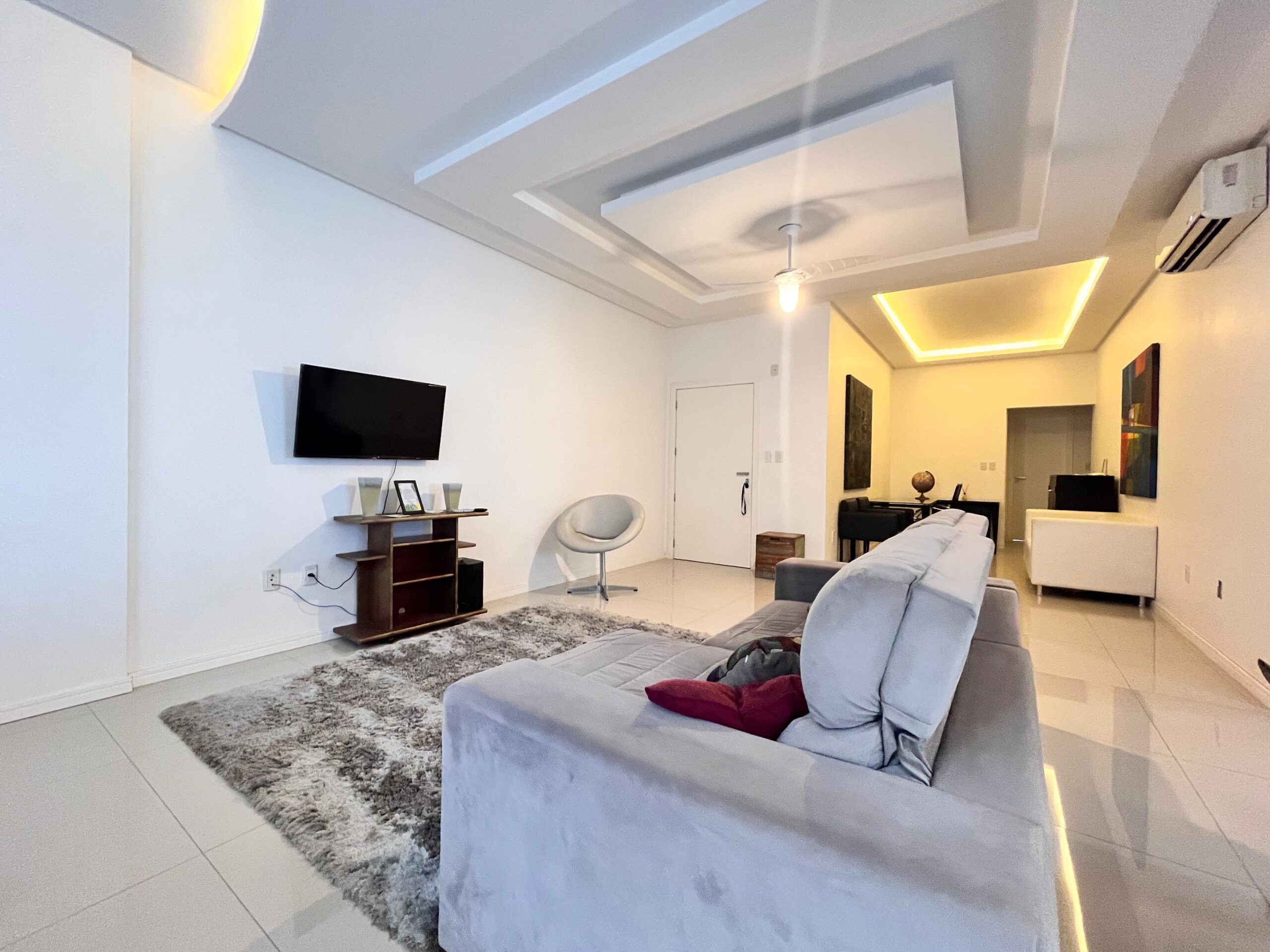  - Apartamento com vista para o mar à venda com 142m² por R$ 1.950.000,00