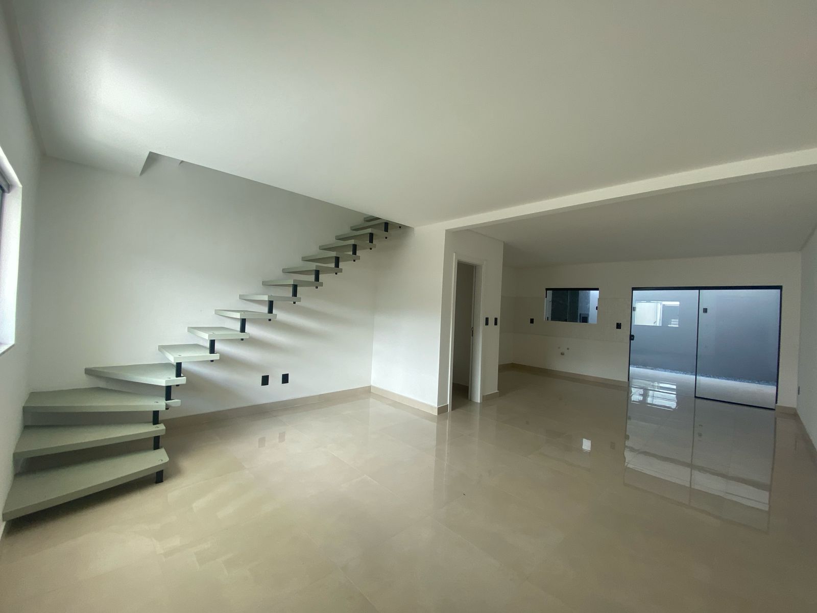 Casa, 3 quartos, 130 m² - Foto 3
