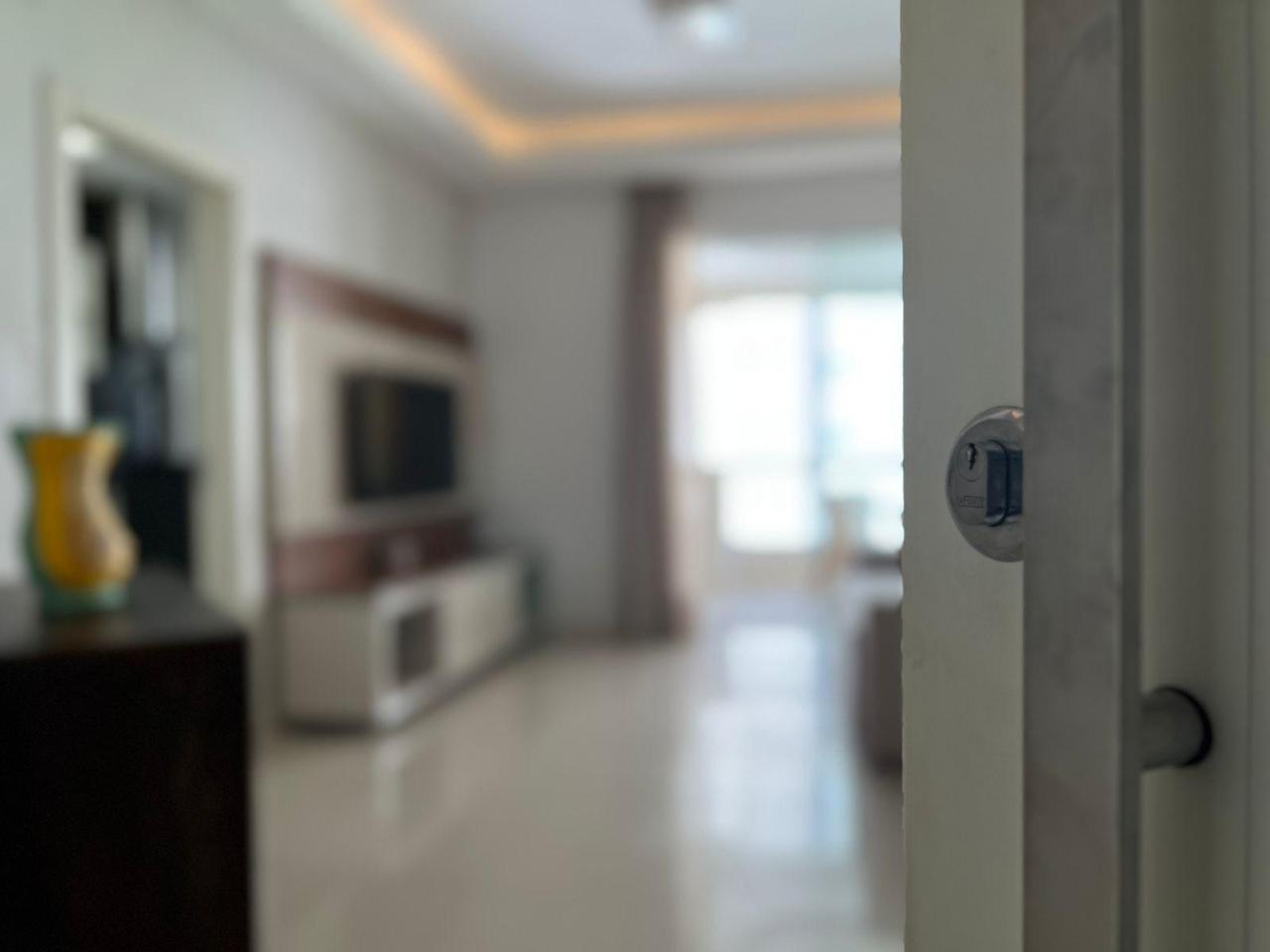  - Apartamento com vista para o mar à venda com 137m² por R$ 2.850.000,00