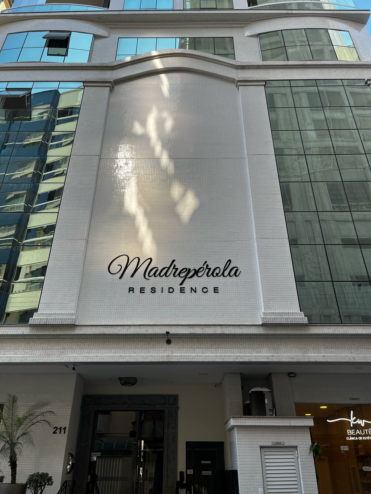  - Apartamento à venda com 128m² por R$ 1.990.000,00
