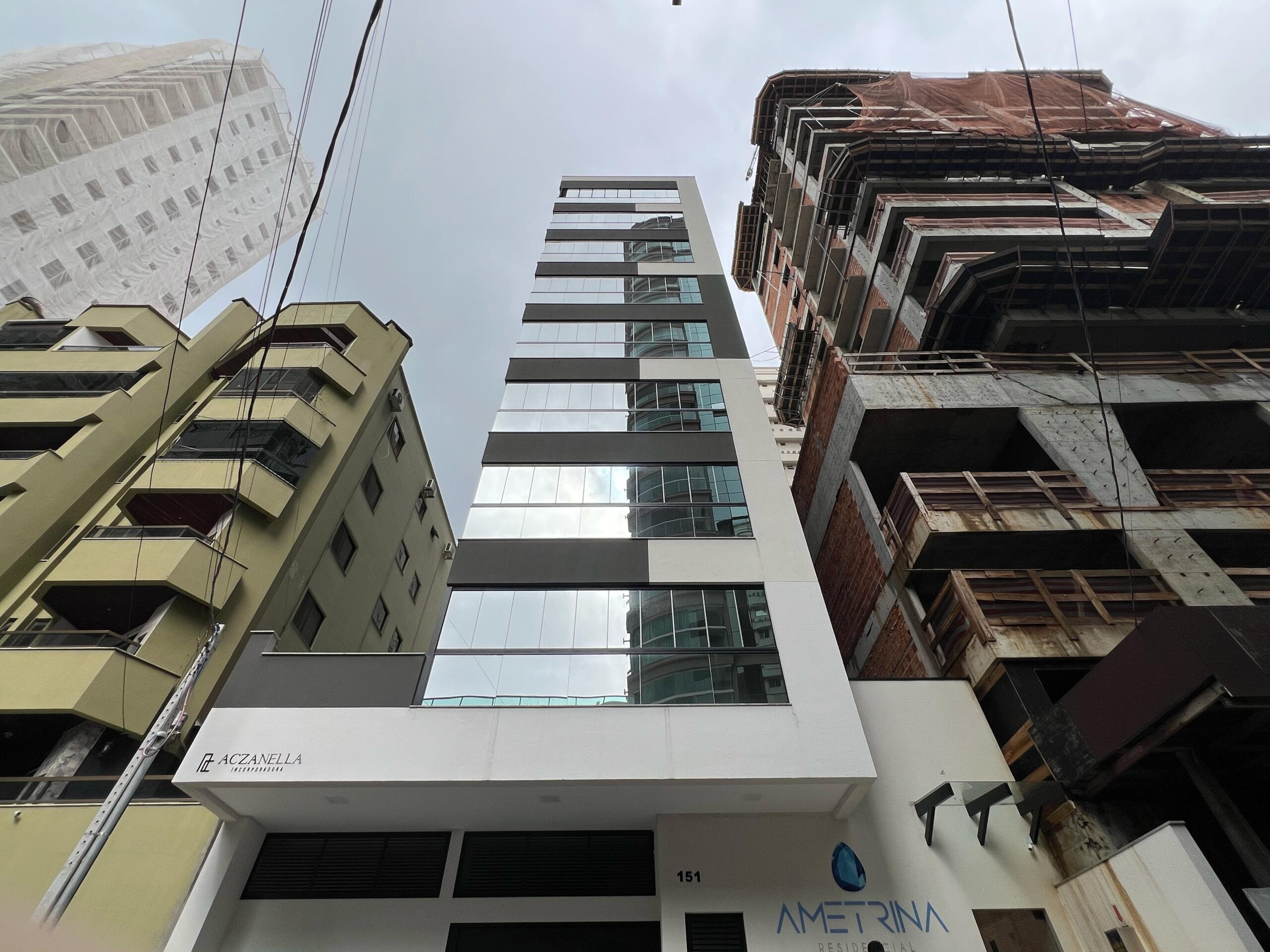 Apartamento, 3 quartos, 101 m² - Foto 1
