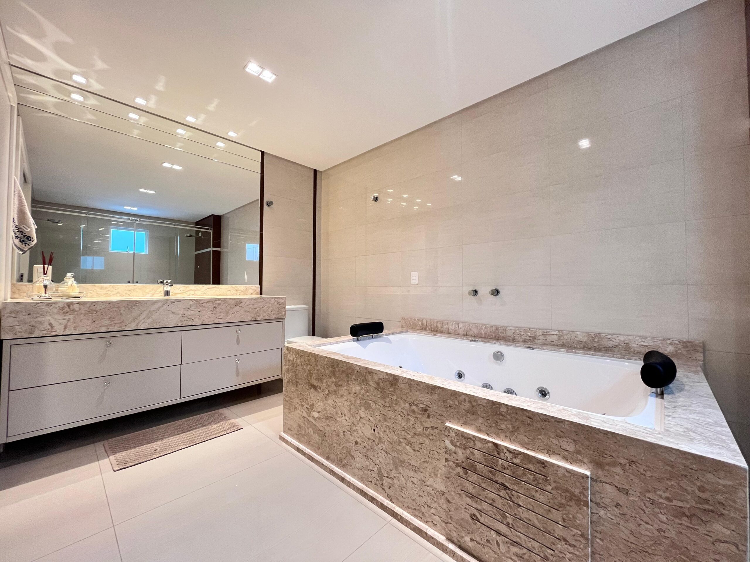 Apartamento, 4 quartos, 320 m² - Foto 24