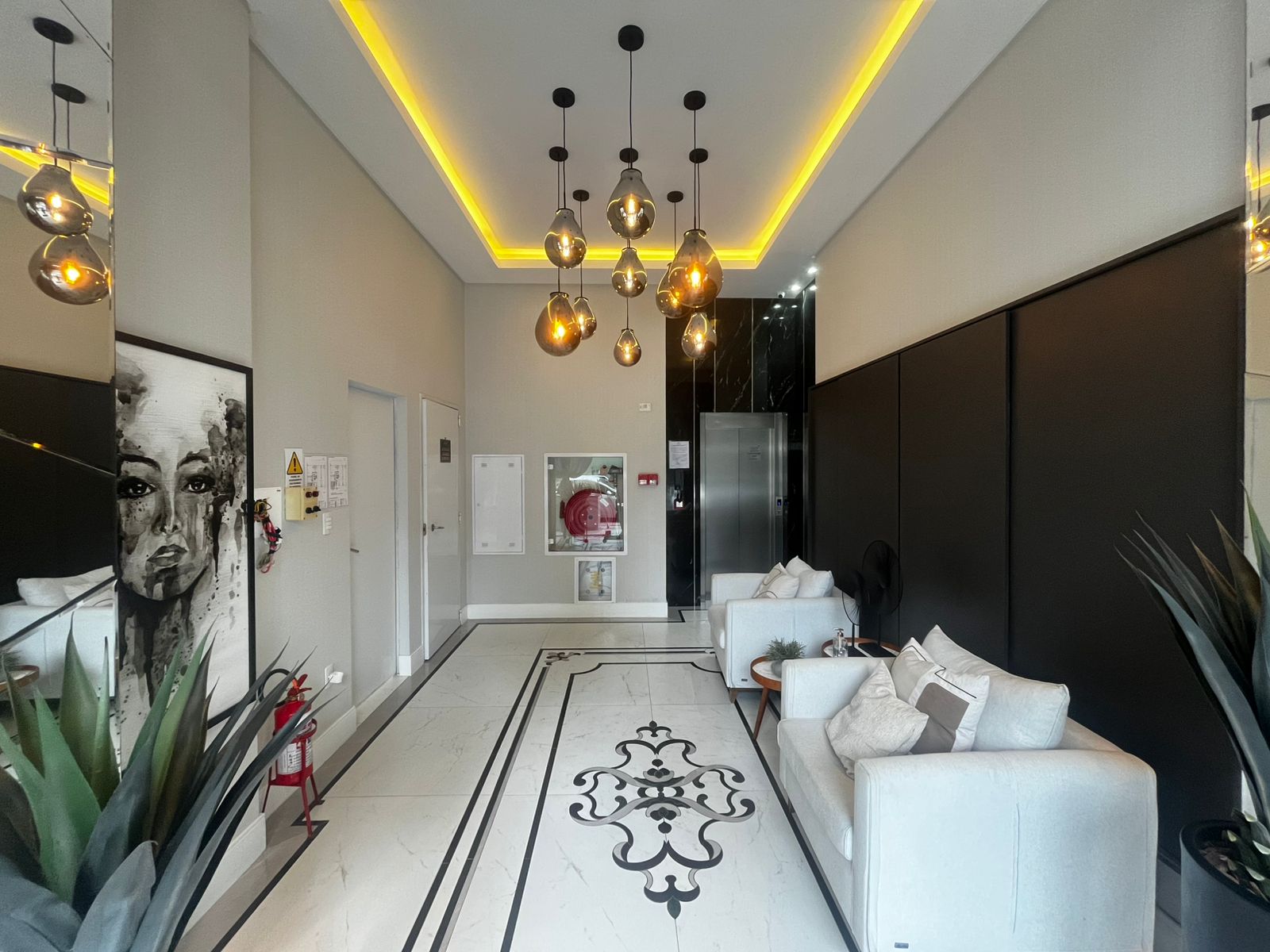  - Apartamento com vista para o mar à venda com 161m² por R$ 2.890.000,00