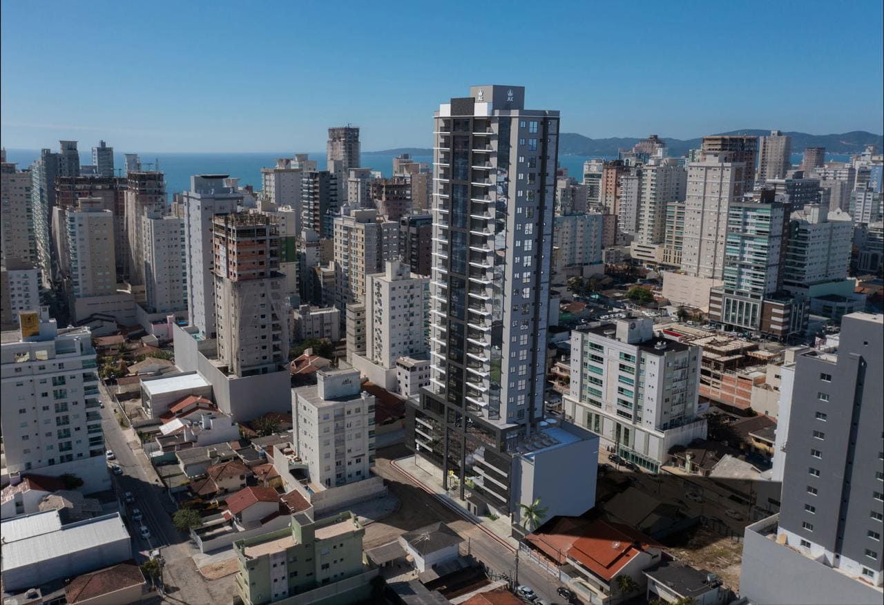  - Apartamento à venda com 137.63m² por R$ 2.390.000,00