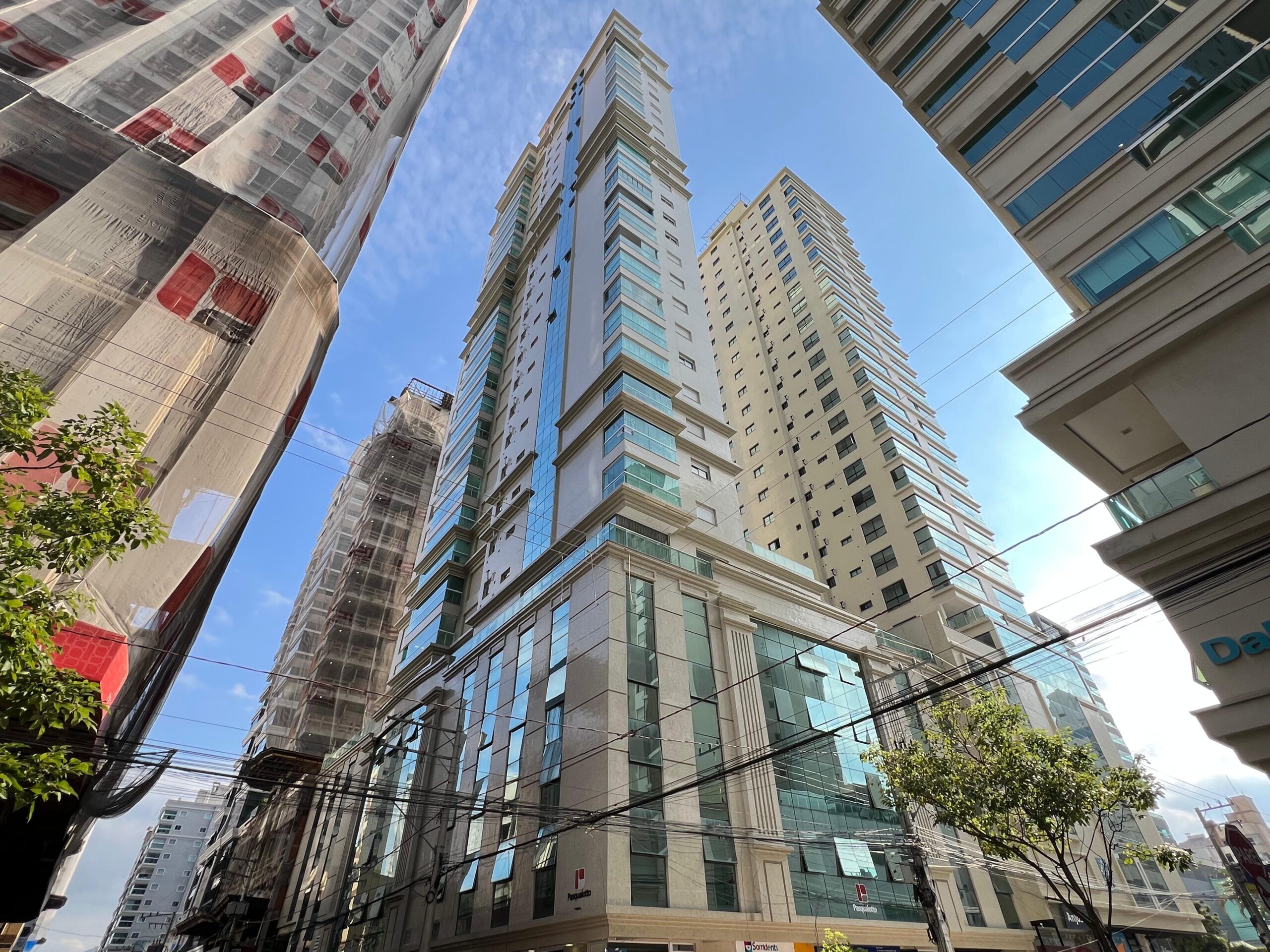  - Apartamento à venda em Itapema, Meia Praia, com 4 quartos, 145.79m²