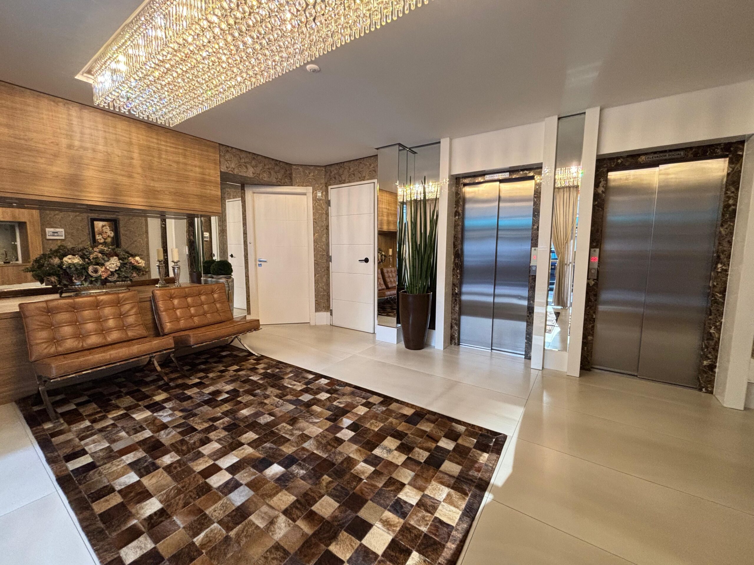 Apartamento, 3 quartos, 146 m² - Foto 2