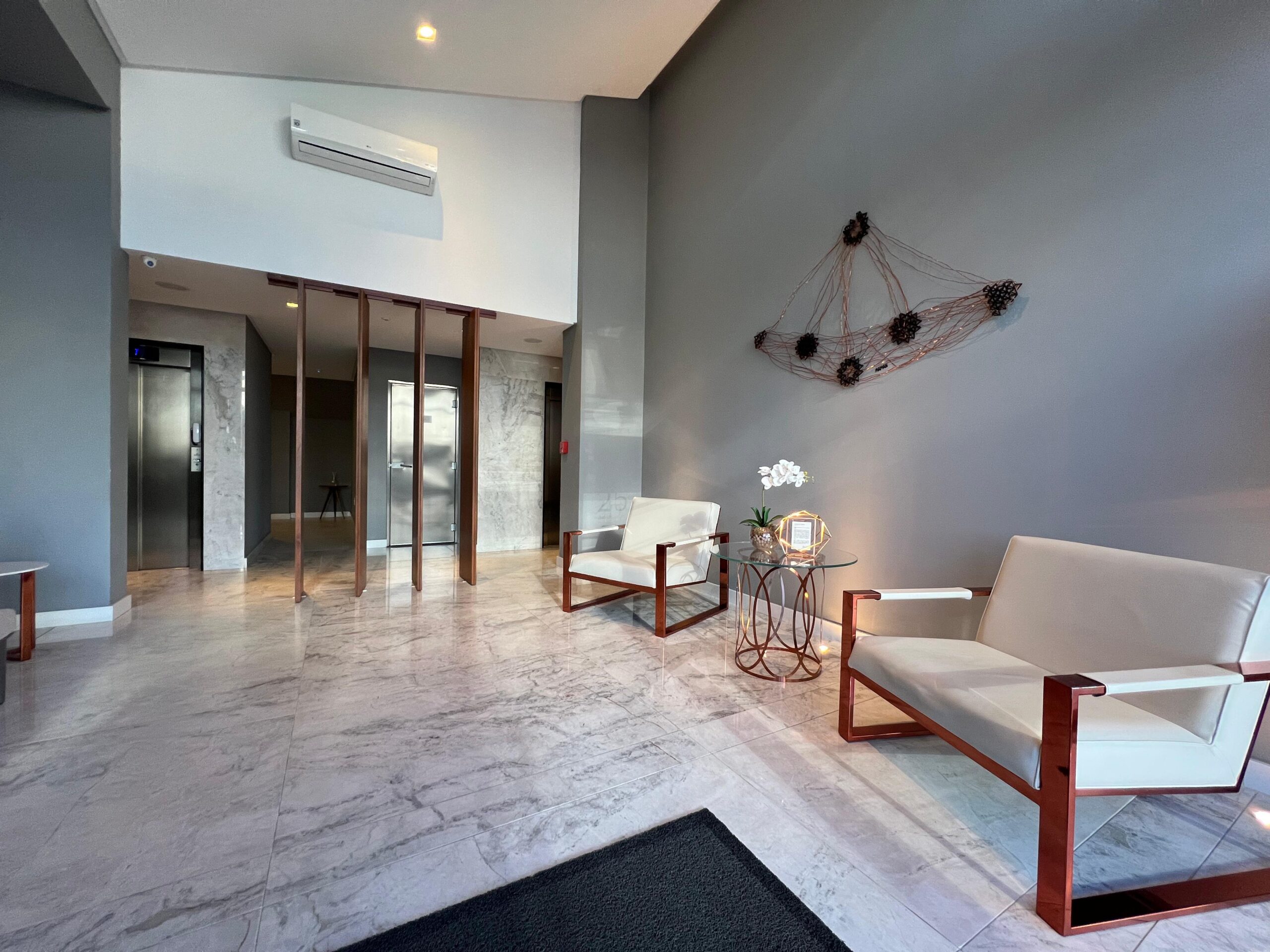 Apartamento, 3 quartos, 200 m² - Foto 2