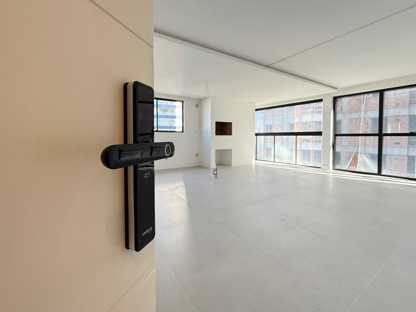  - Apartamento à venda com 130.98m² por R$ 2.200.000,00