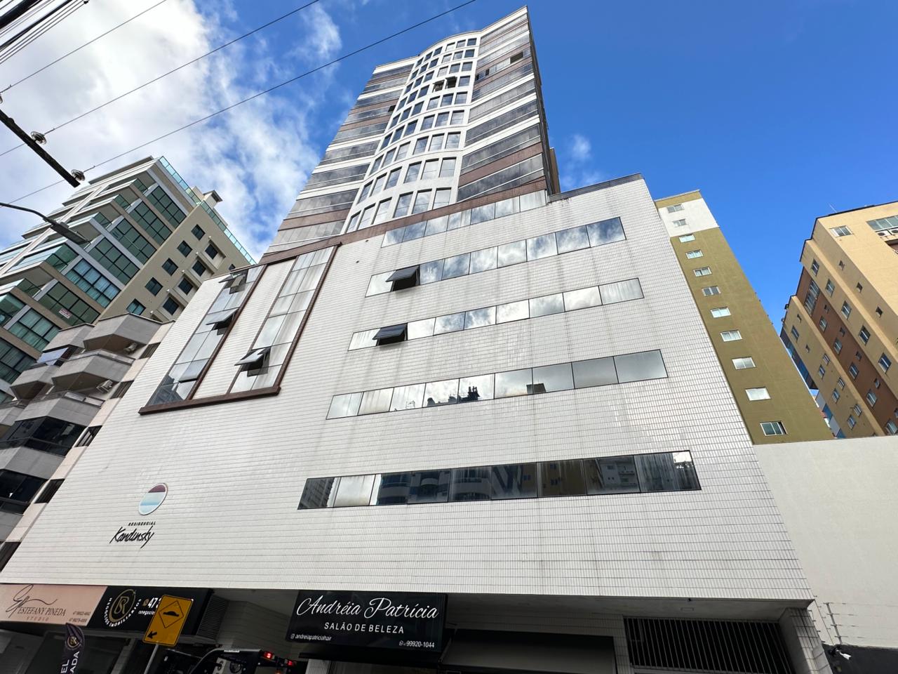 Apartamento, 3 quartos, 120 m² - Foto 2