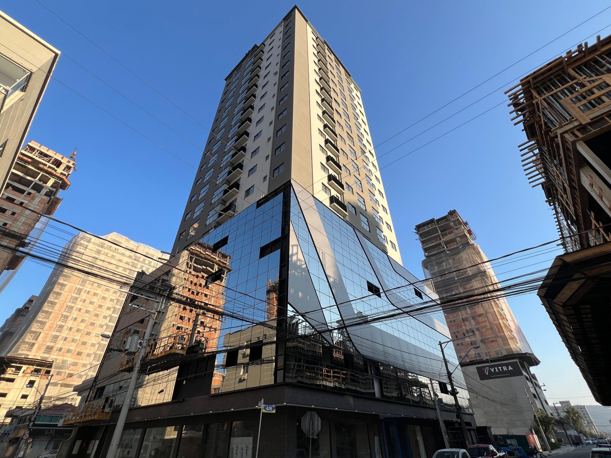 Apartamento à venda com 69.08m² por R$ 950.000,00 - Invicta Itapema - Assessoria Imobiliária