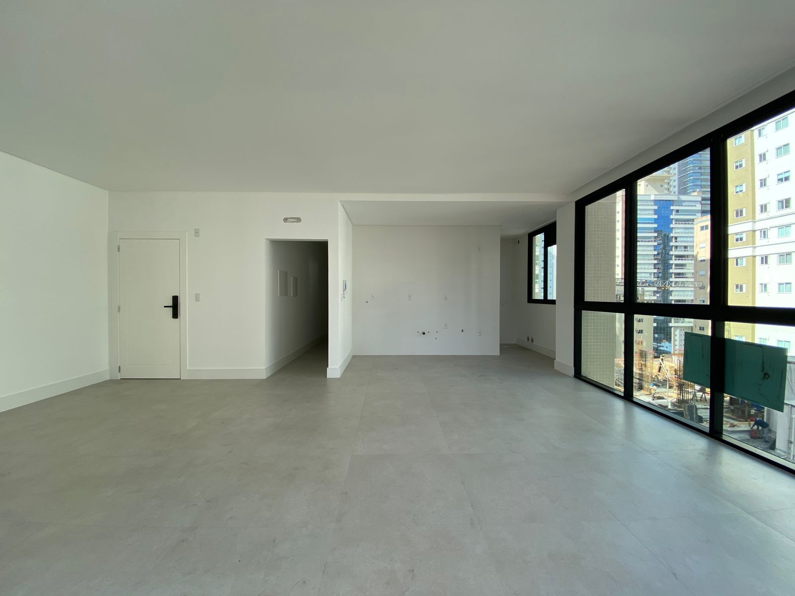  - Apartamento com vista para o mar à venda com 131m² por R$ 1.950.000,00