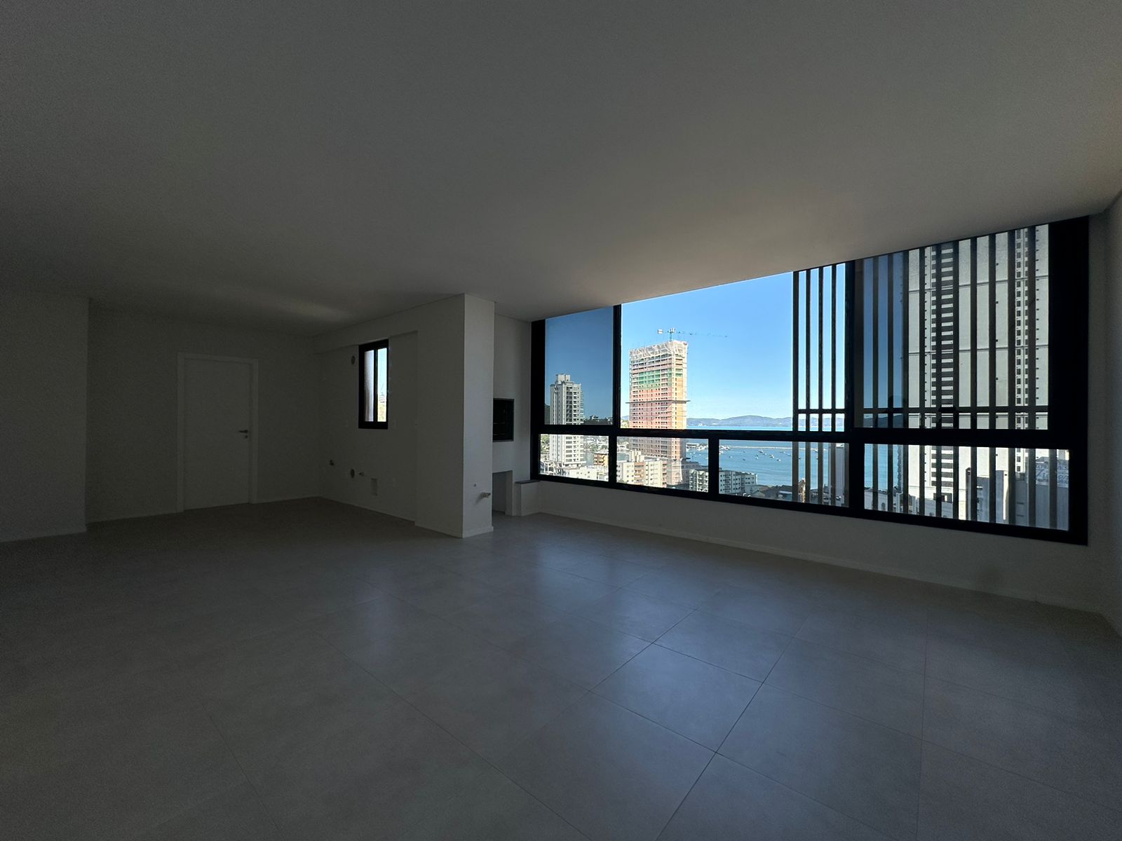  - Apartamento com vista para o mar à venda com 116m² por R$ 1.640.000,00