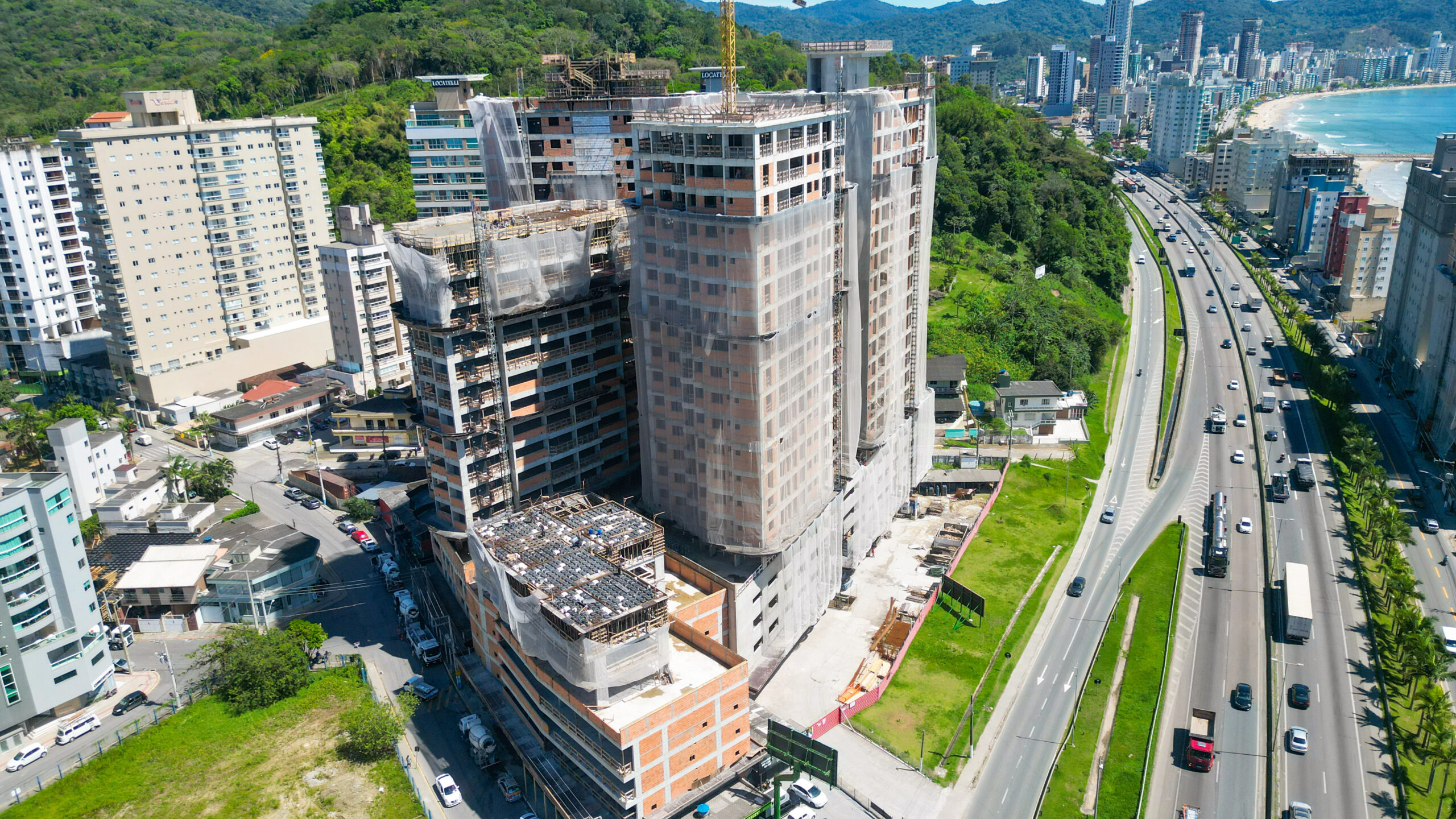 Apartamento à venda com 64.35m² por R$ 950.000,00 - Invicta Itapema - Assessoria Imobiliária
