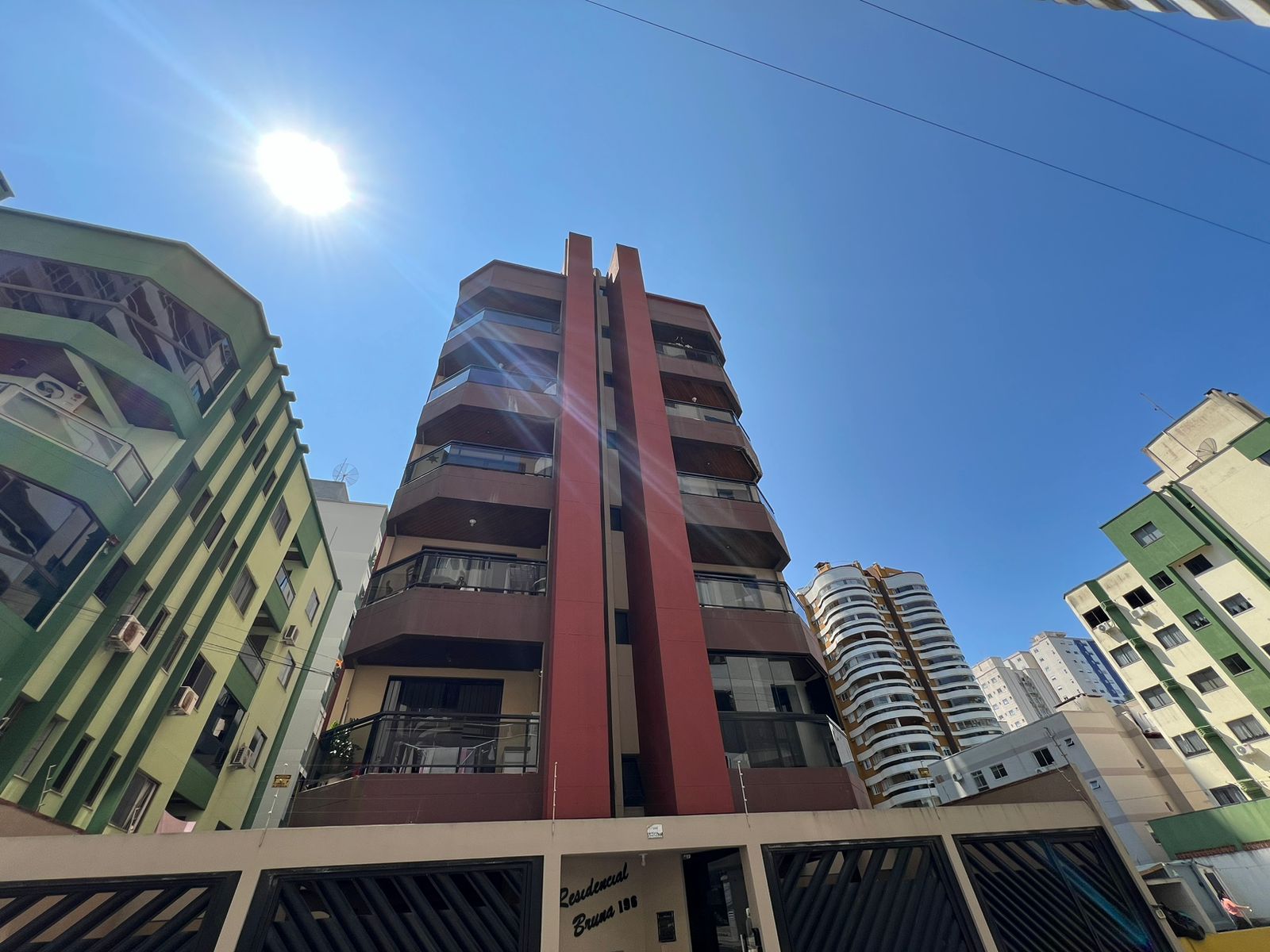 Apartamento à venda com 95m² por R$ 1.000.000,00 - Invicta Itapema - Assessoria Imobiliária