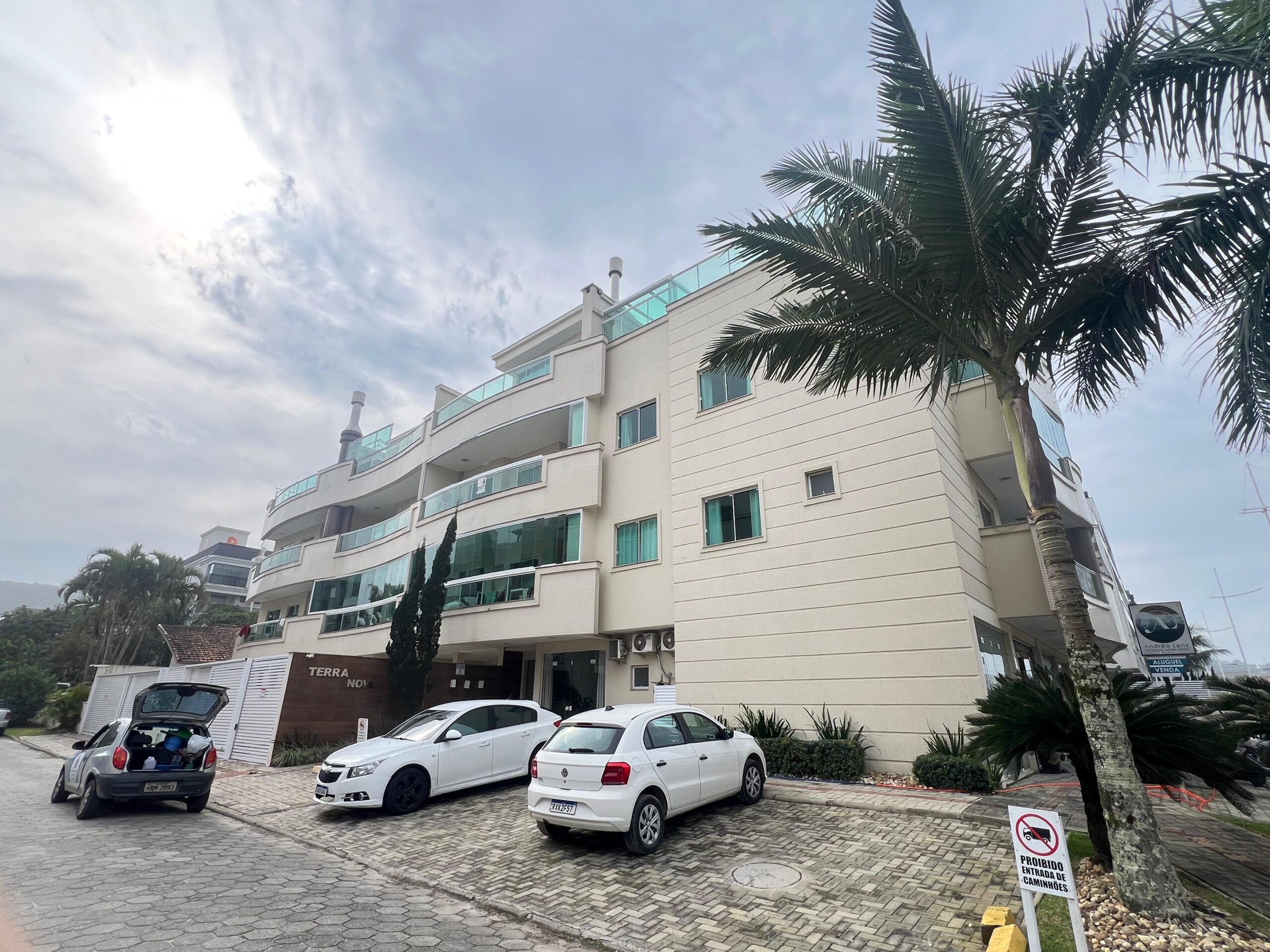 Apartamento, 3 quartos, 138 m² - Foto 1