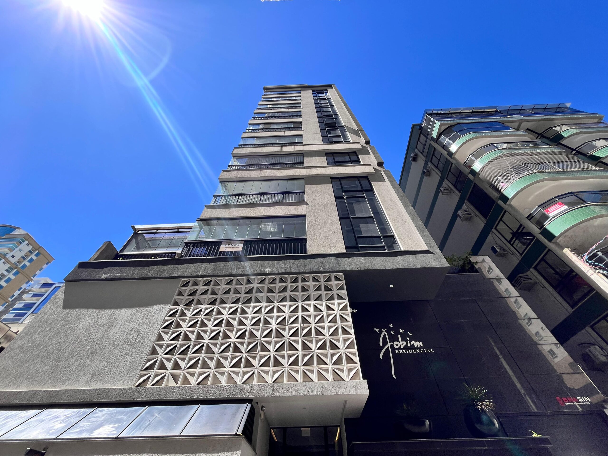 Apartamento com vista para o mar à venda com 121m² por R$ 1.850.000,00 - Invicta Itapema - Assessoria Imobiliária