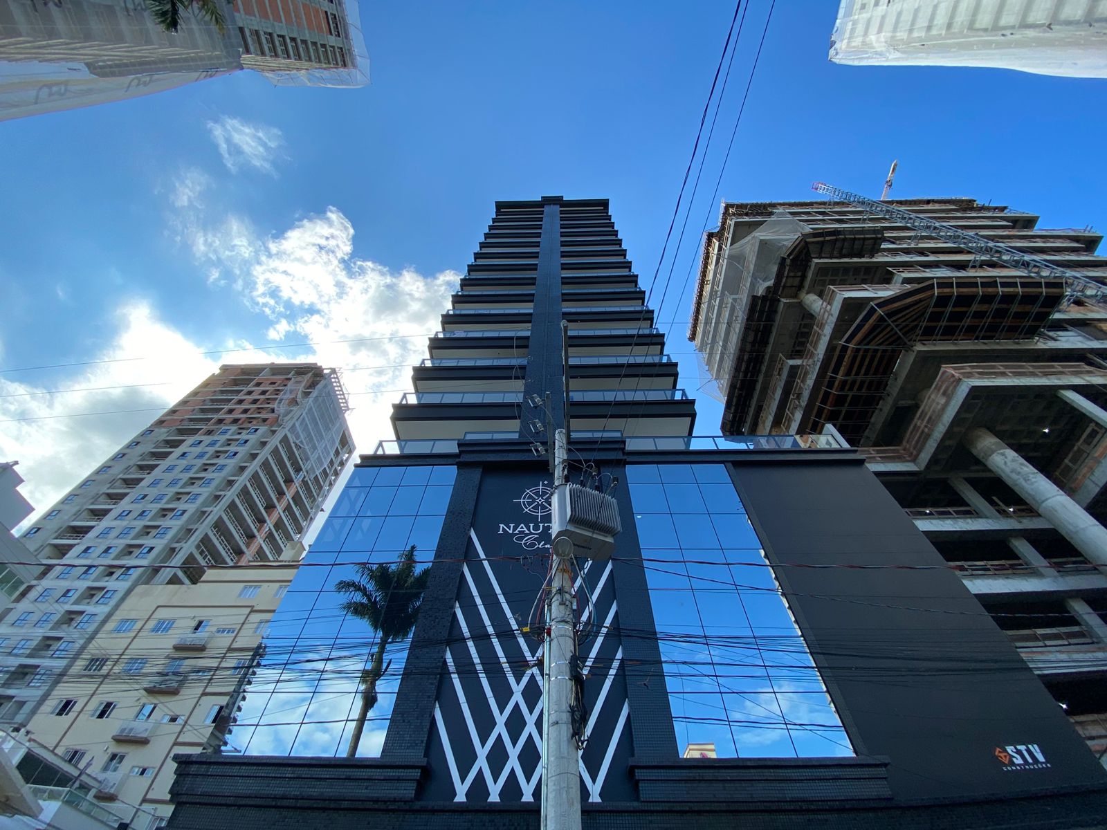 Apartamento, 3 quartos, 119 m² - Foto 1