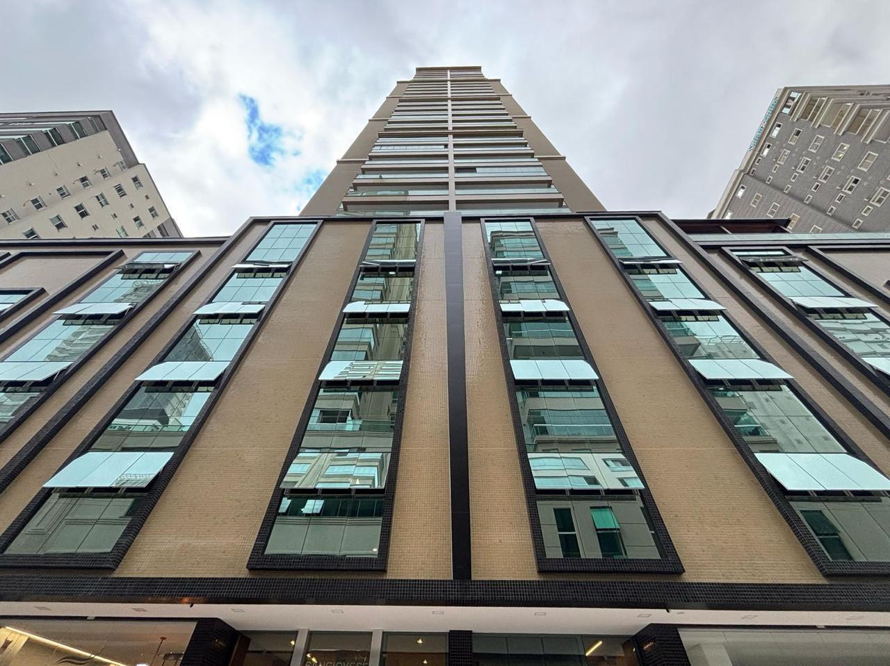 Apartamento à venda com 159.48m² por R$ 2.125.000,00 - Invicta Itapema - Assessoria Imobiliária
