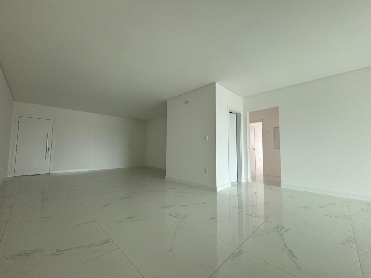  - Apartamento à venda com 159.48m² por R$ 2.125.000,00