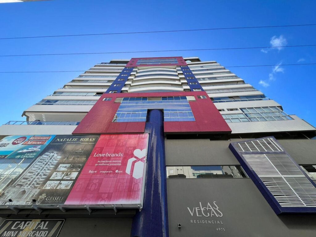 Apartamento, 3 quartos, 148 m² - Foto 1