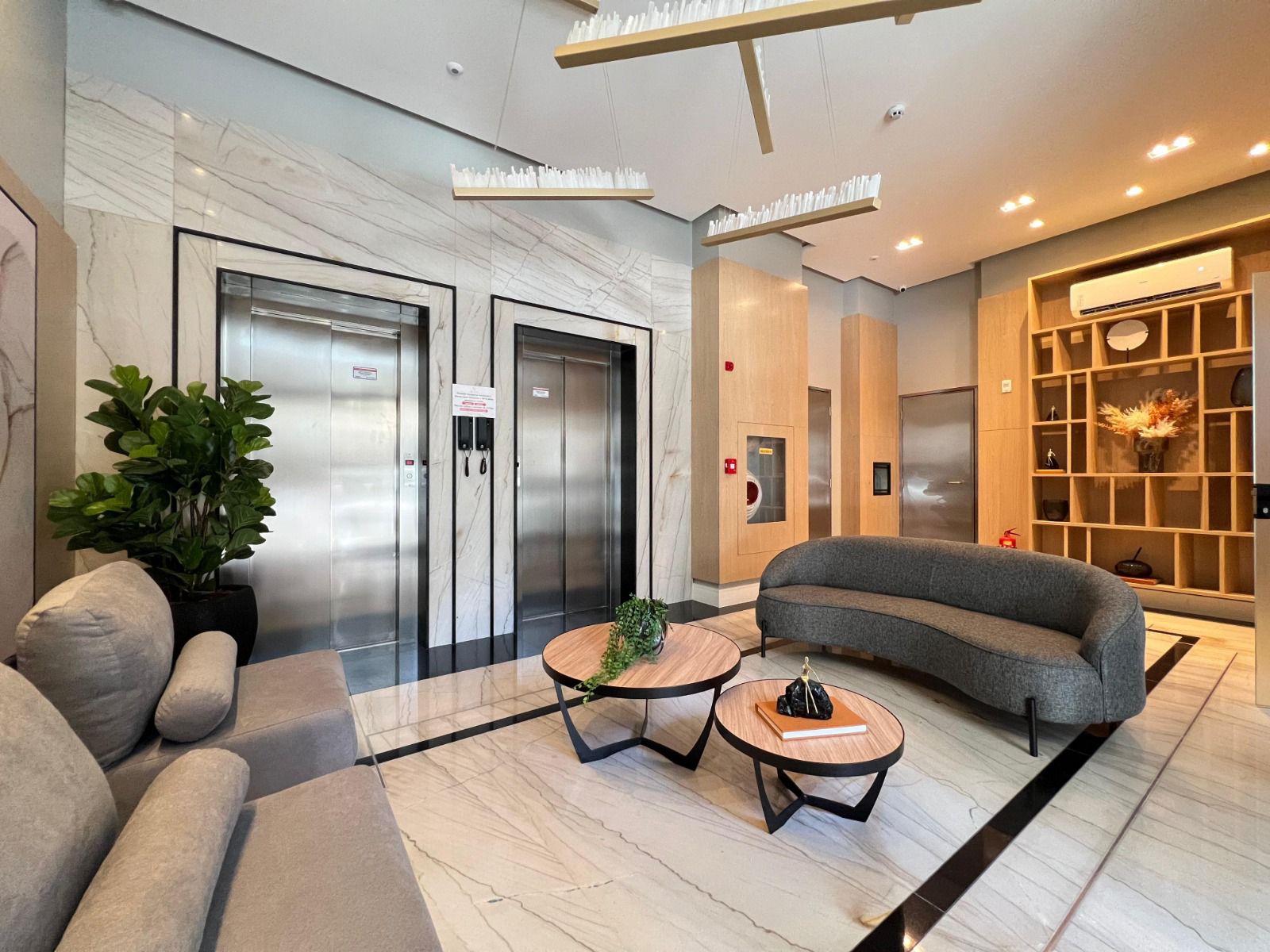 Apartamento, 4 quartos, 207 m² - Foto 2