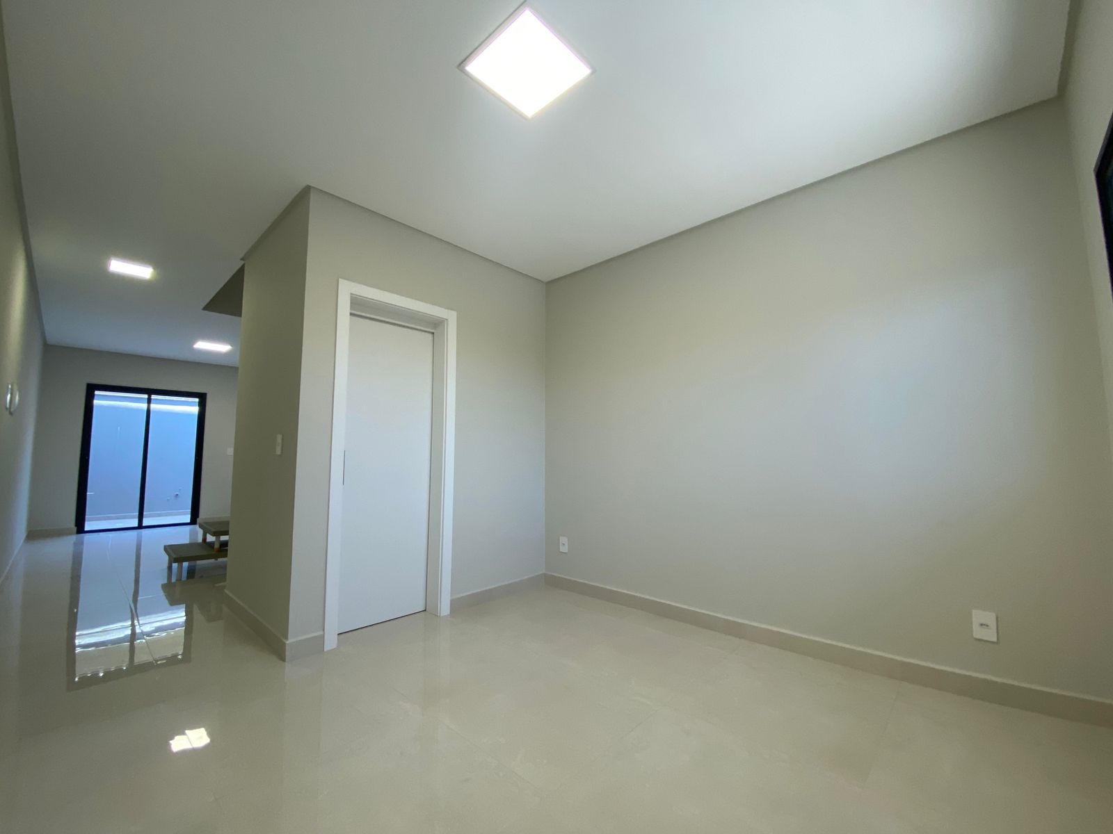 Casa, 2 quartos, 108 m² - Foto 2
