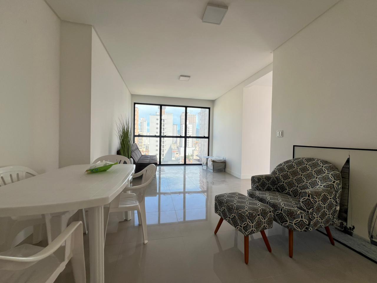  - Apartamento à venda com 106.09m² por R$ 1.350.000,00