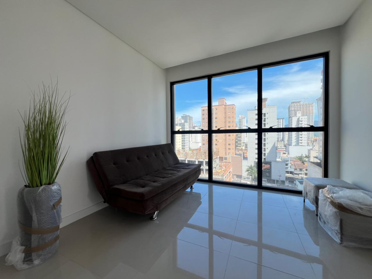  - Apartamento à venda com 106.09m² por R$ 1.350.000,00
