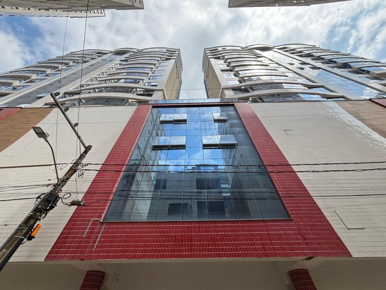 Apartamento, 3 quartos, 130 m² - Foto 1