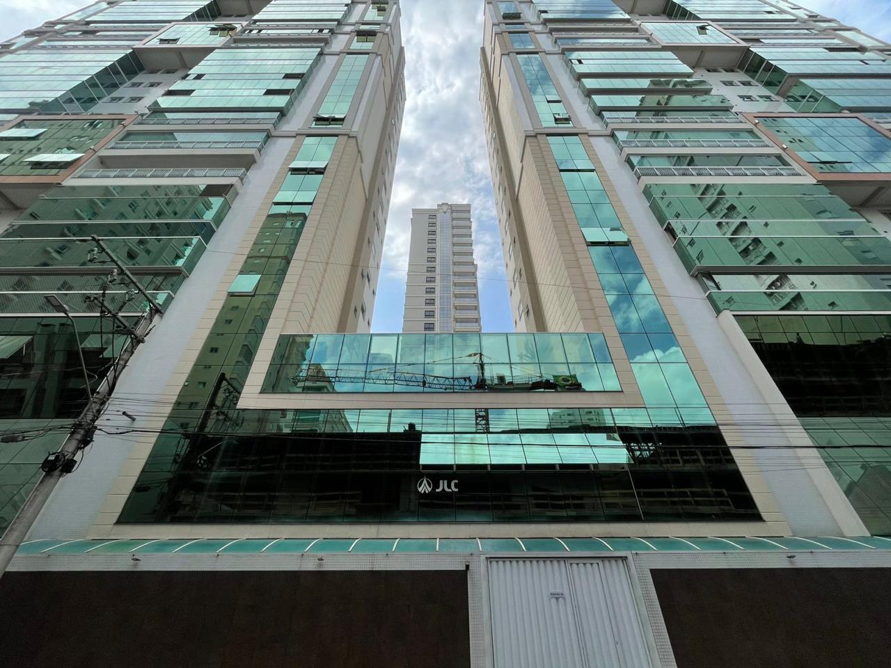 Apartamento, 4 quartos, 228 m² - Foto 1