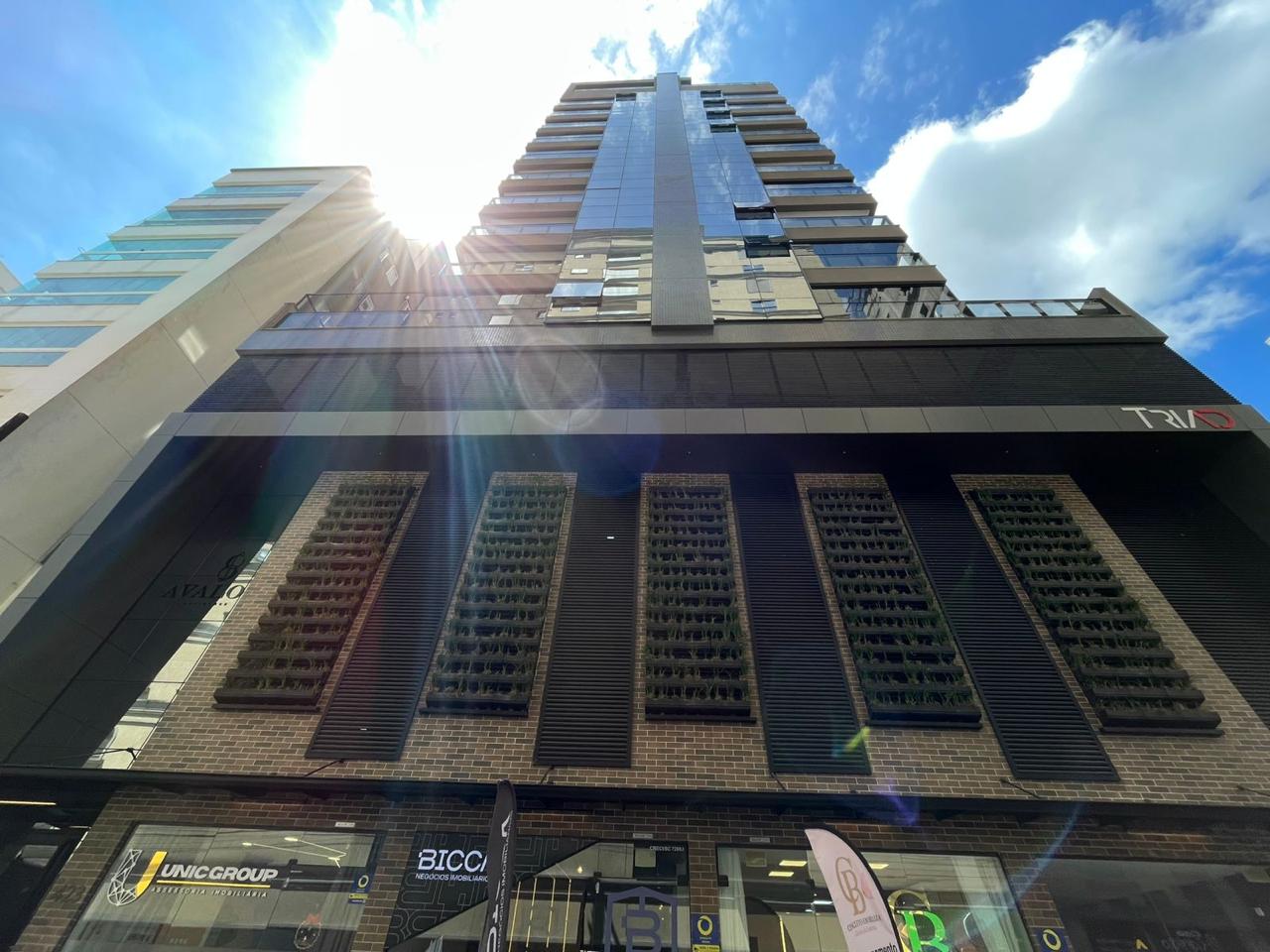 Apartamento à venda com 127m² por R$ 2.200.000,00 - Invicta Itapema - Assessoria Imobiliária
