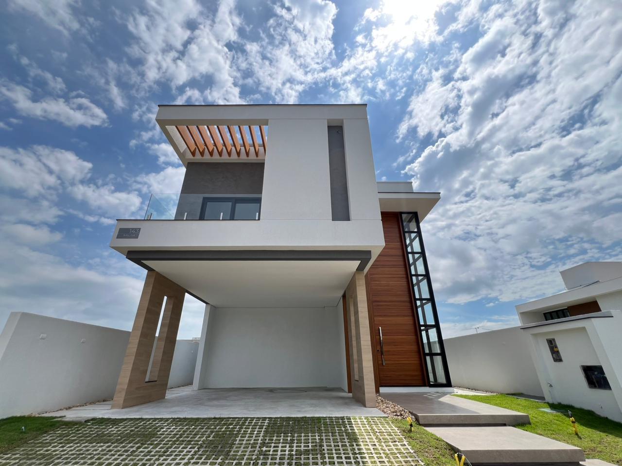 Casa, 3 quartos, 319 m² - Foto 1