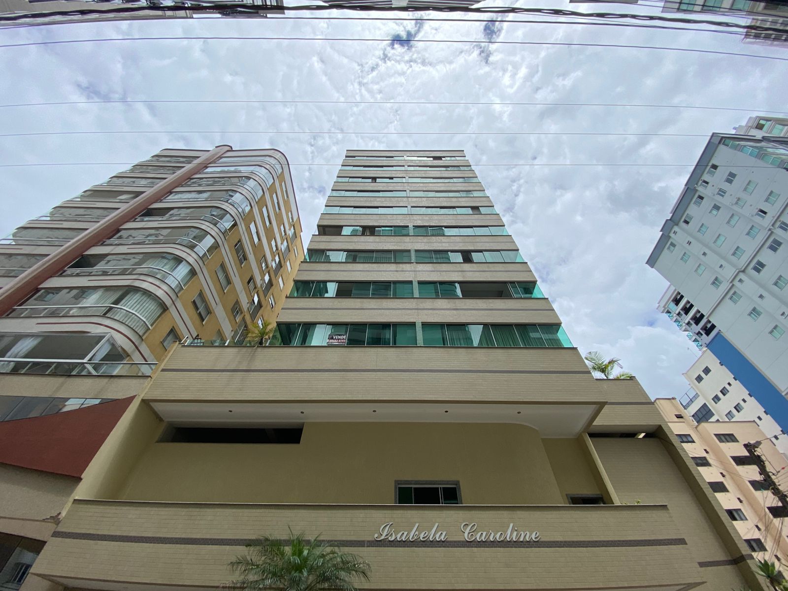 Apartamento à venda com 132m² por R$ 2.200.000,00 - Invicta Itapema - Assessoria Imobiliária