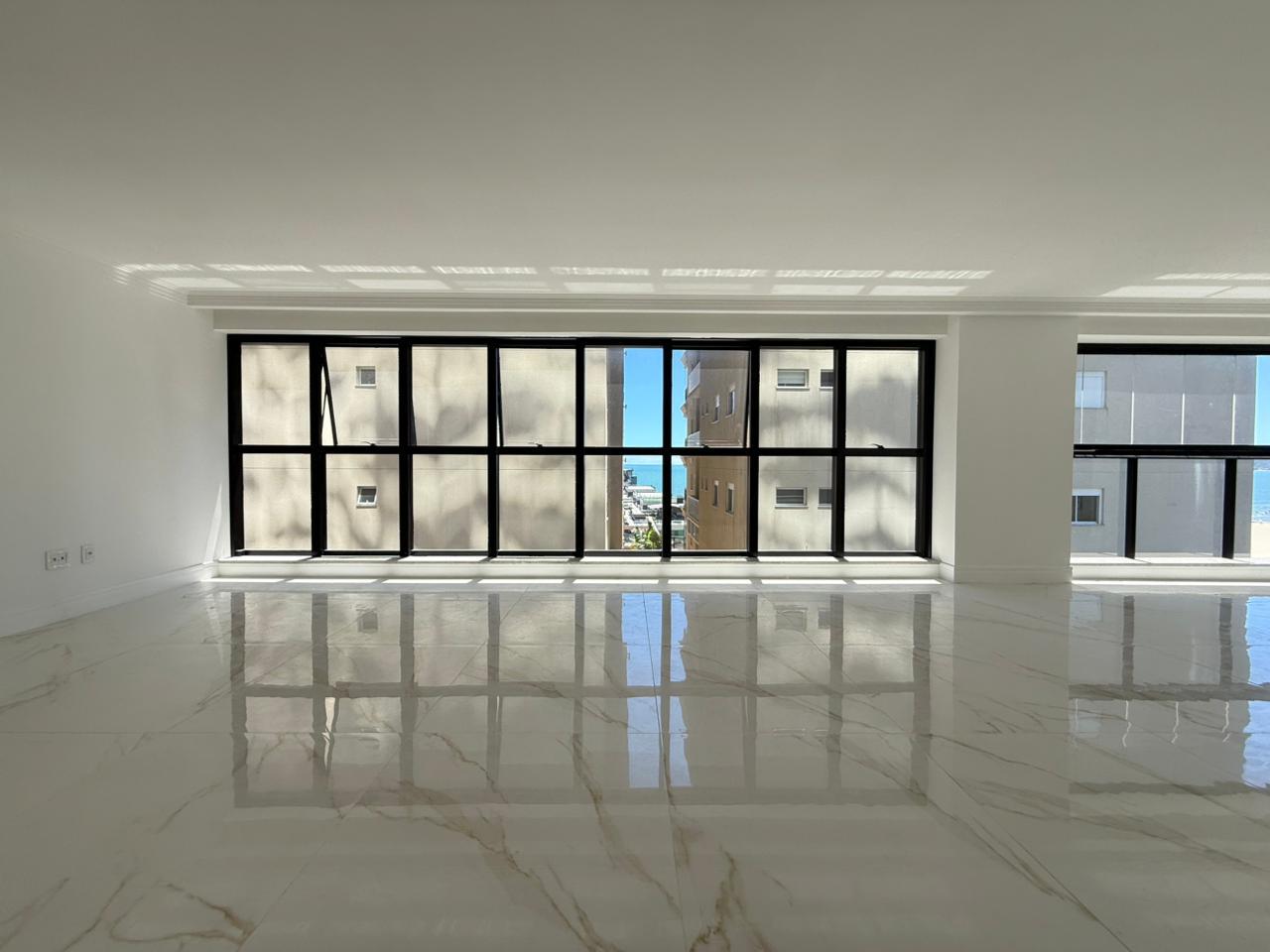  - Apartamento com vista para o mar à venda com 163.1m² por R$ 5.450.000,00