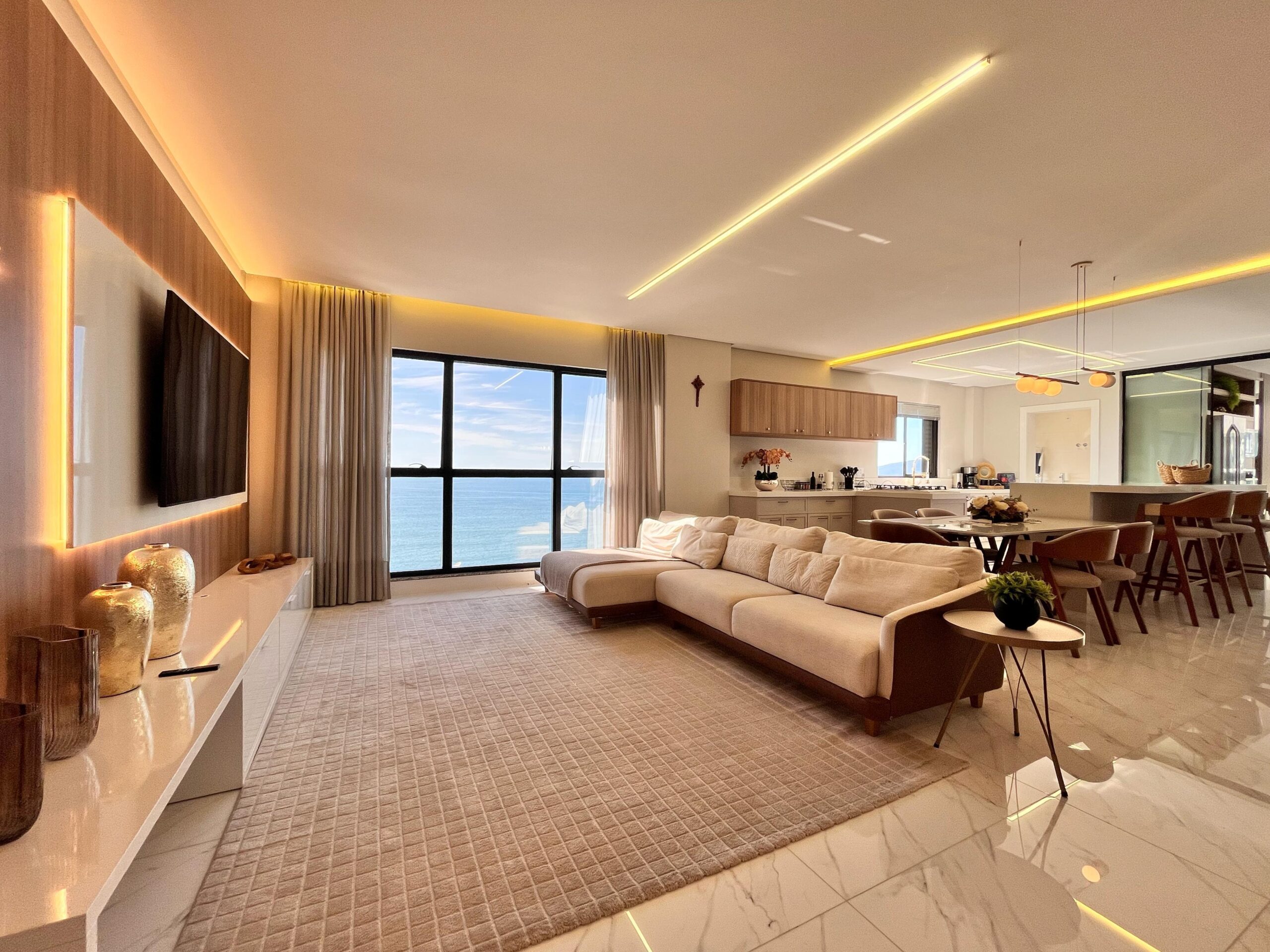  - Apartamento com vista para o mar à venda com 185m² por R$ 5.500.000,00