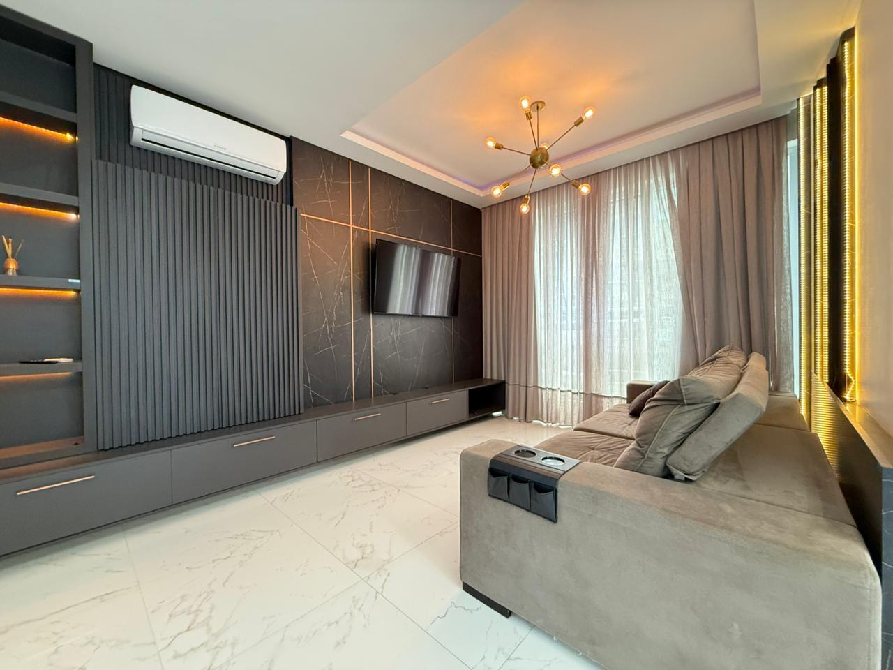 Apartamento à venda com 3 quartos - Meia Praia,Itapema