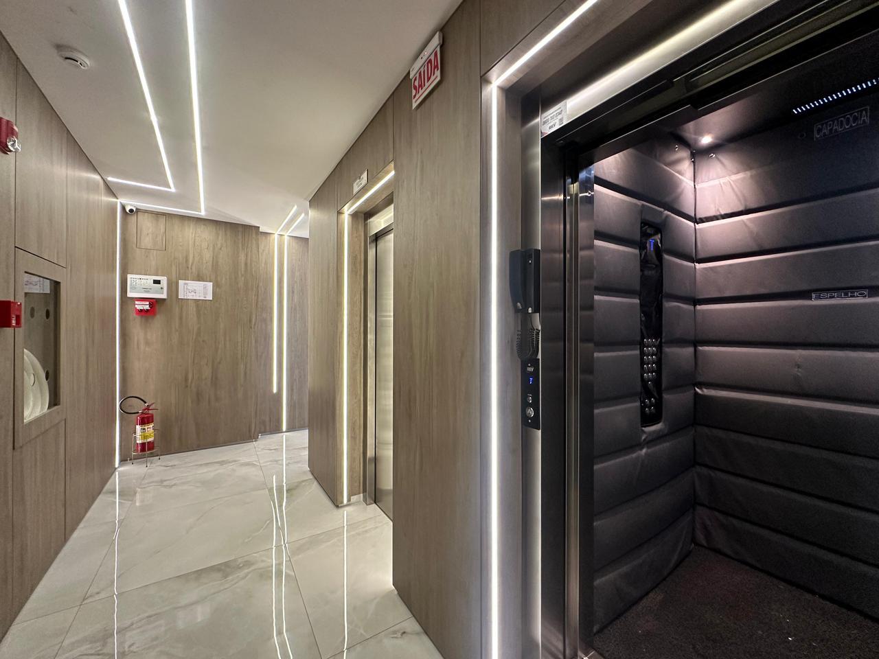  - Apartamento à venda com 115m² por R$ 2.390.000,00