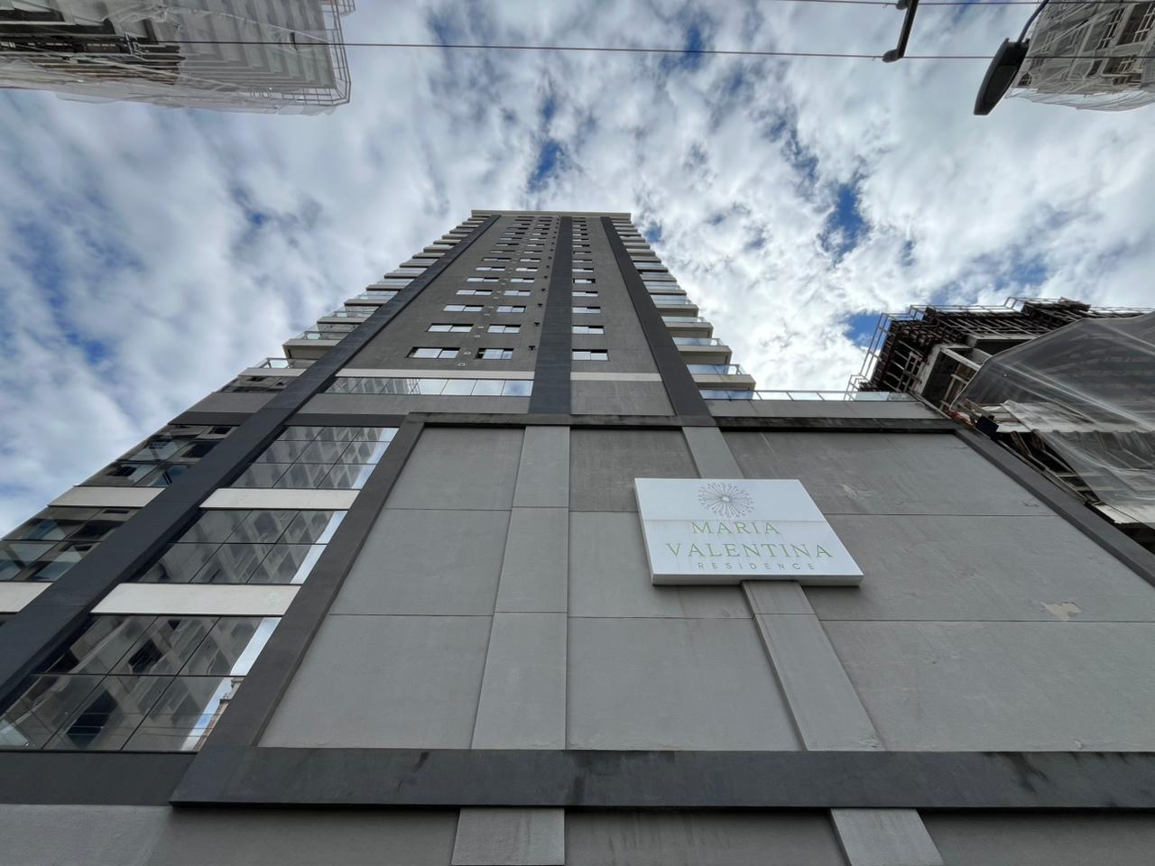 Apartamento à venda com 70m² por R$ 770.000,00 - Invicta Itapema - Assessoria Imobiliária