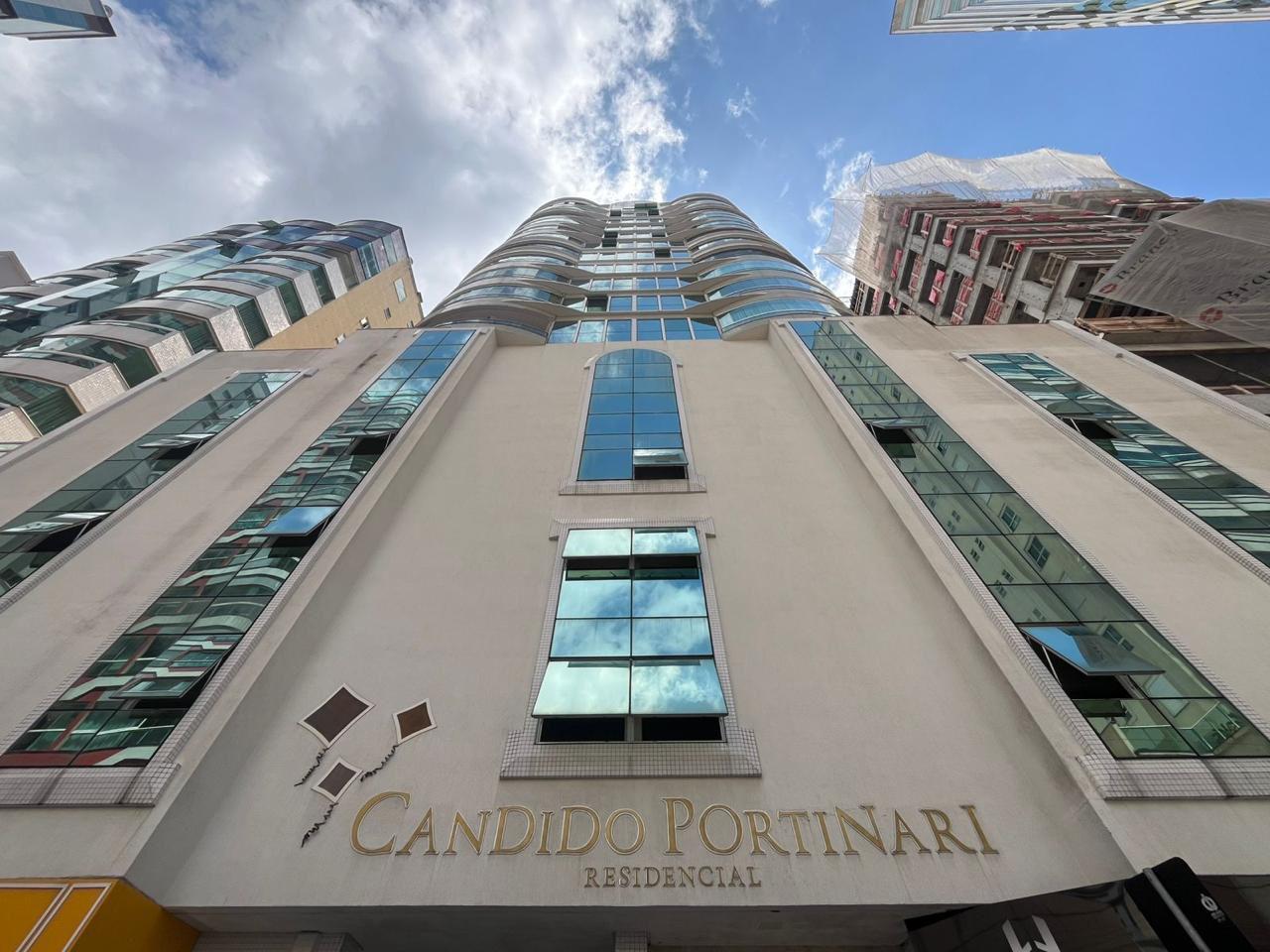 Apartamento à venda com 156m² por R$ 2.500.000,00 - Invicta Itapema - Assessoria Imobiliária