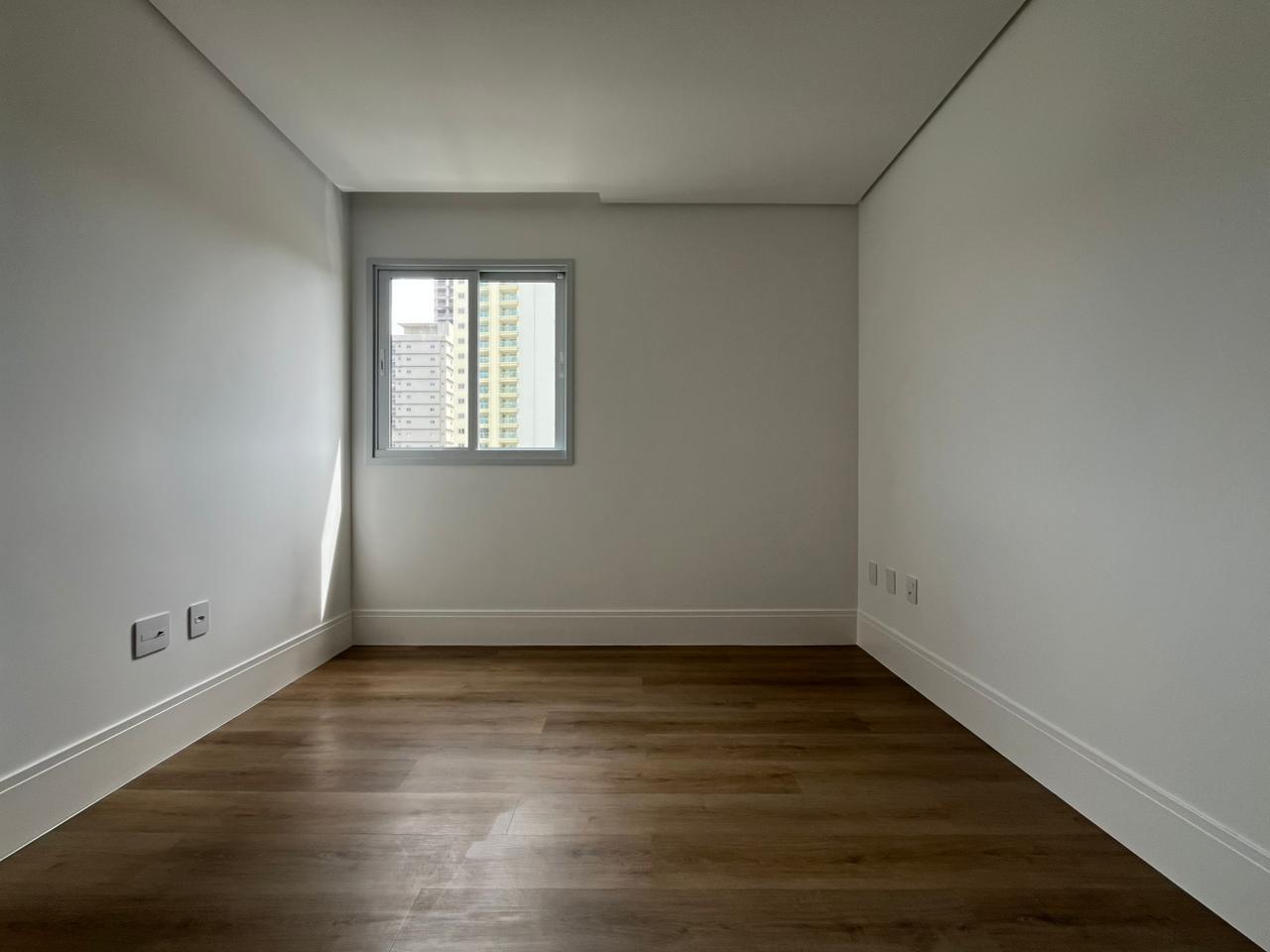 Apartamento, 4 quartos, 243 m² - Foto 16