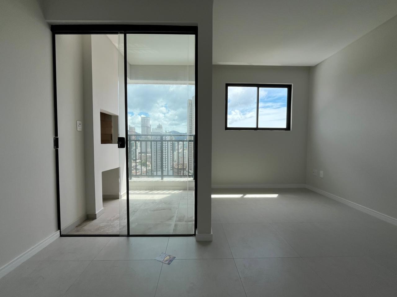 Apartamento à venda com 2 quartos - Tabuleiro dos Oliveiras,Itapema
