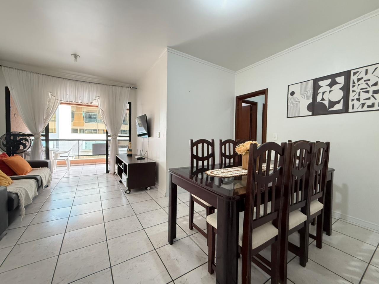  - Apartamento com Vista Mar  à venda com 3 Dormitórios Sendo 1 suíte 120m² por R$ 1.600.000,00 Centro de Itapema SC